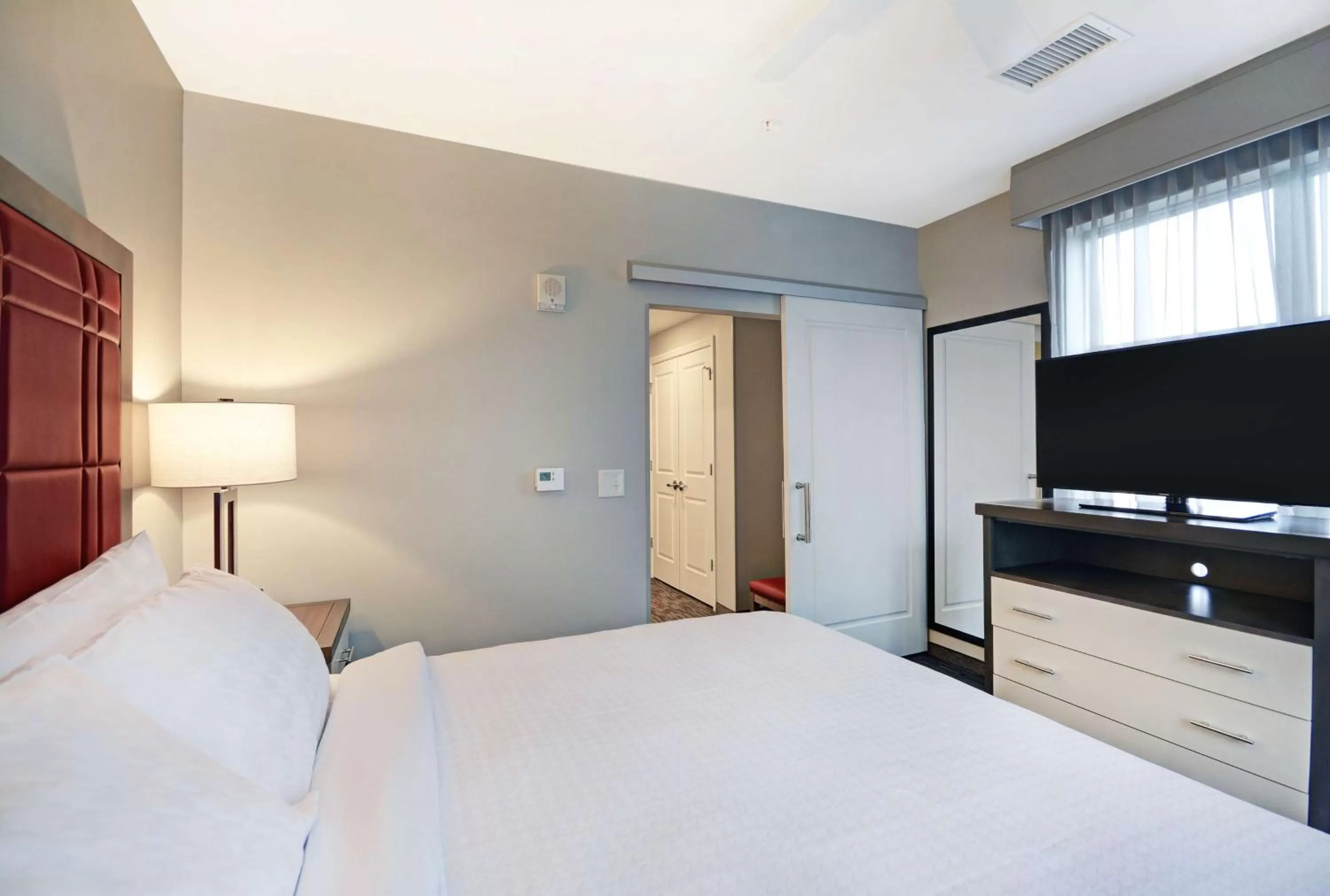 TV and multimedia, Bed in Homewood Suites by Hilton Athens Downtown University Area