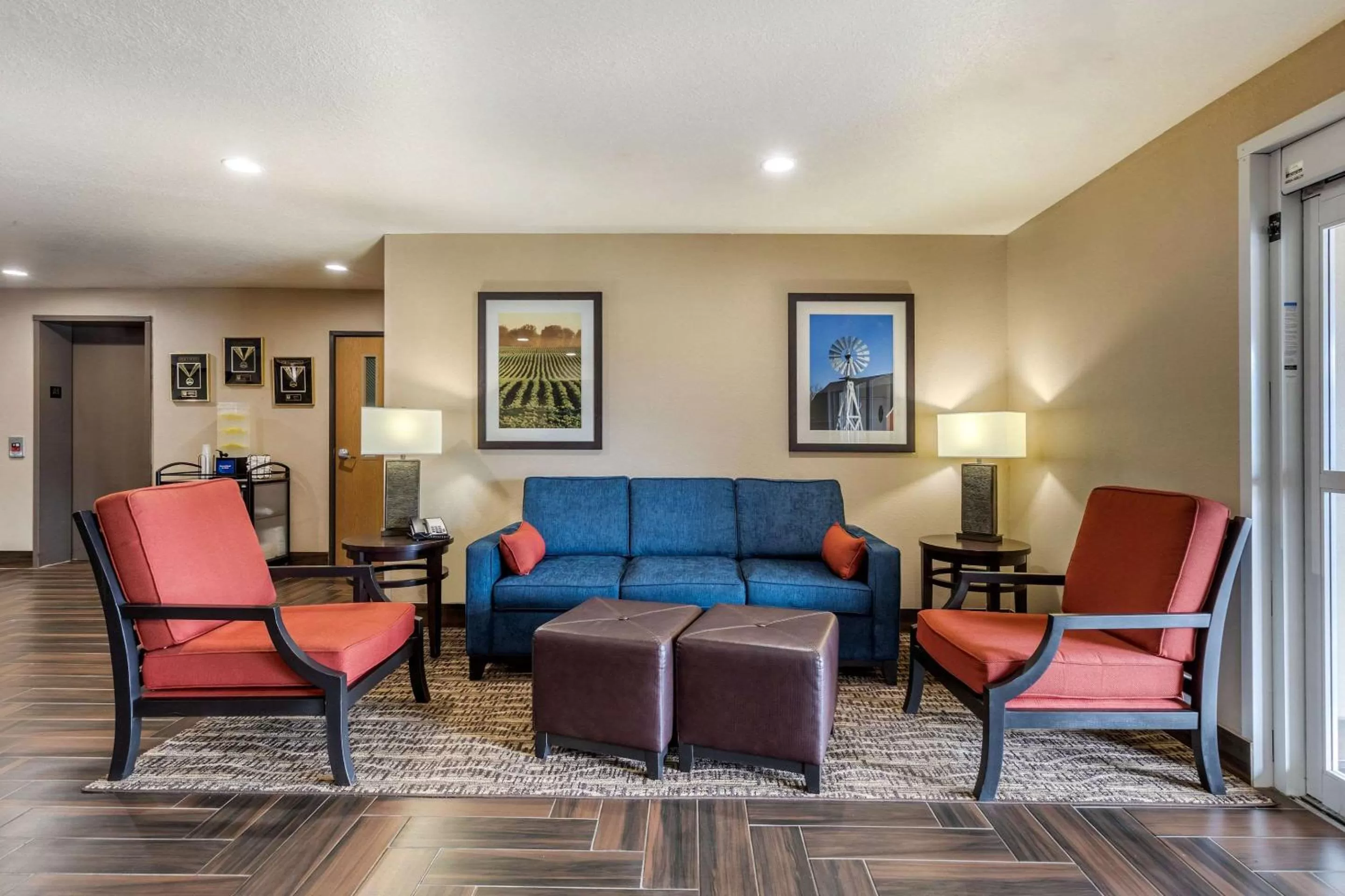 Lobby or reception in Comfort Inn Story City