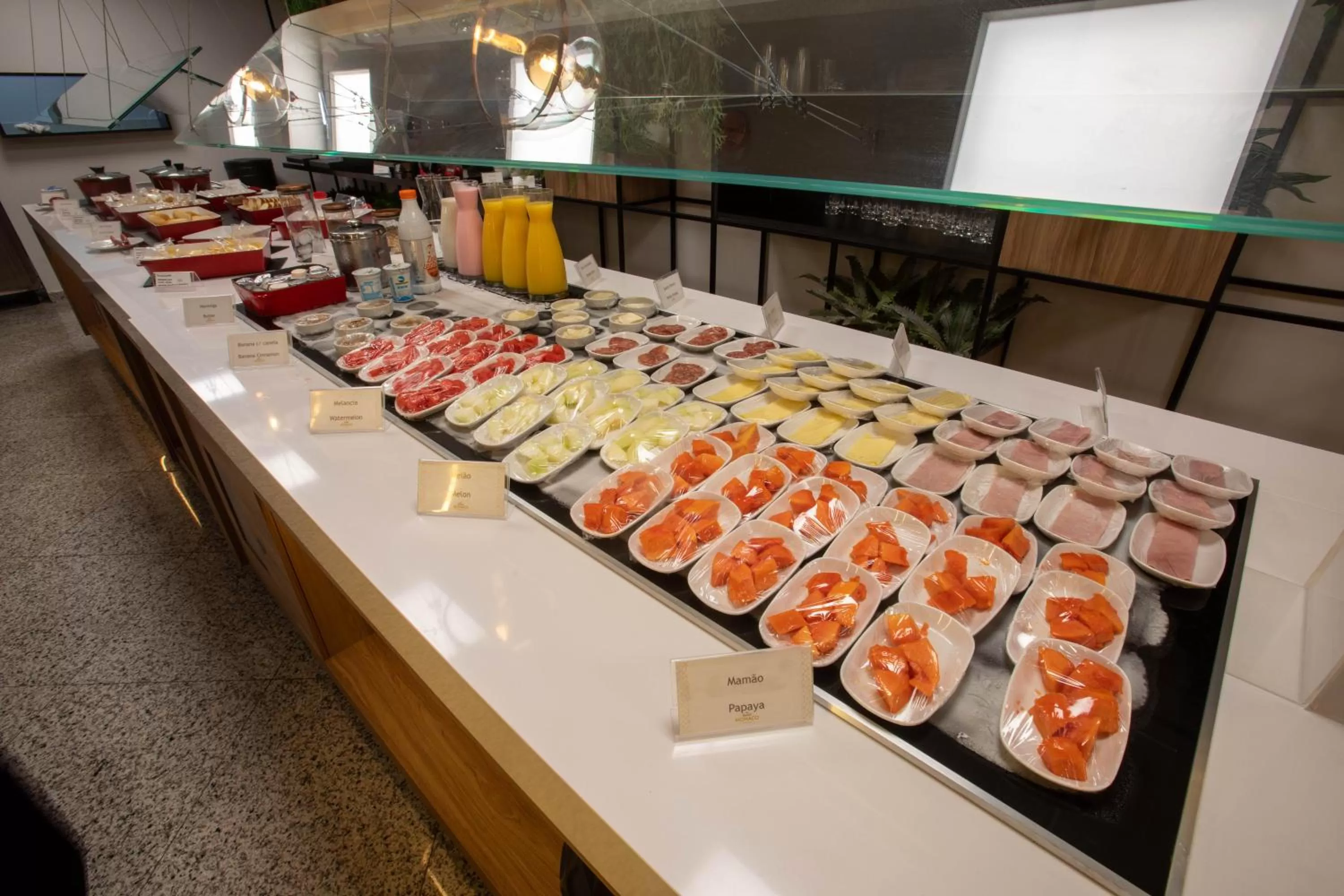 Breakfast in Summit Hotel Monaco