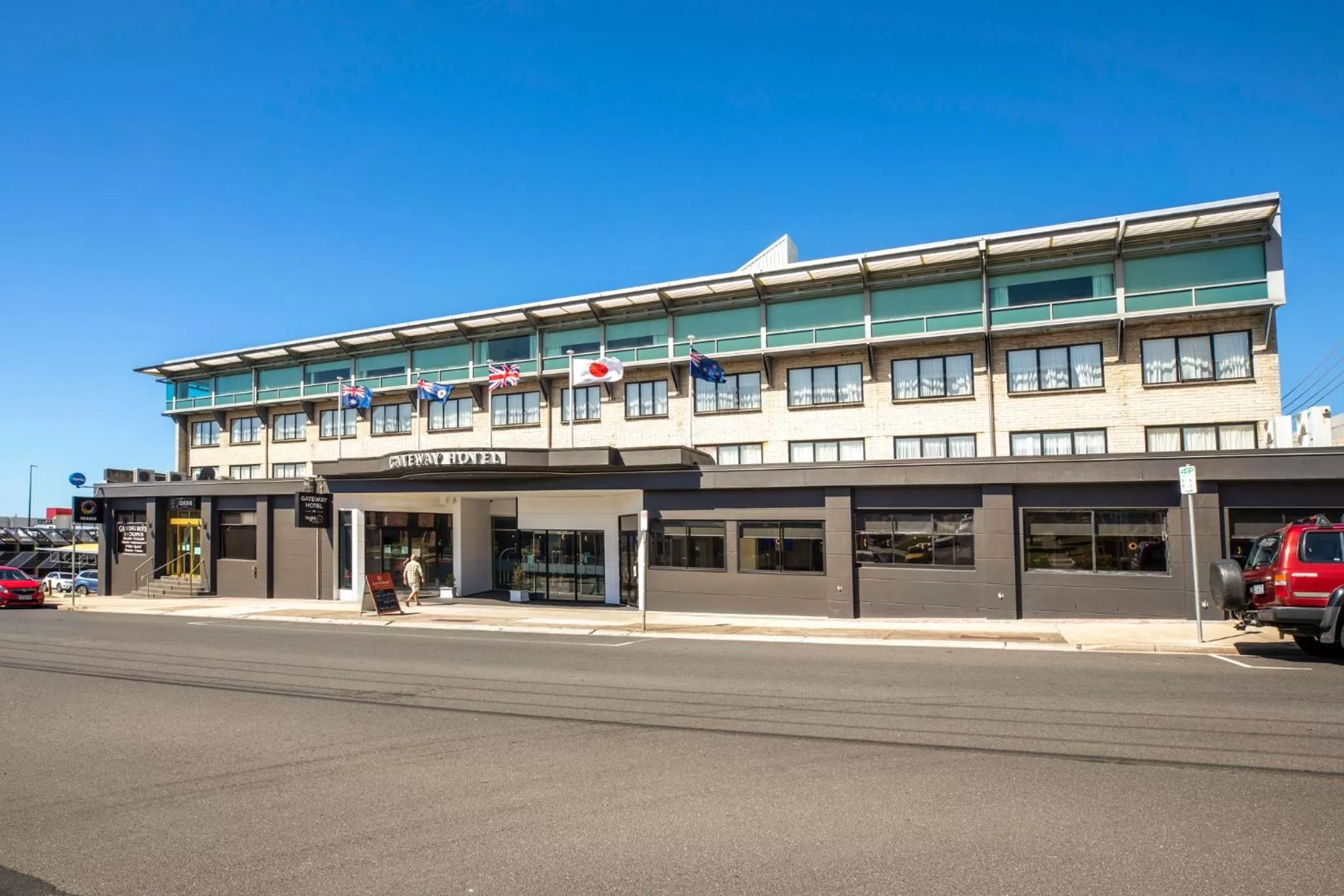 Property building in Nightelier Devonport Gateway Hotel