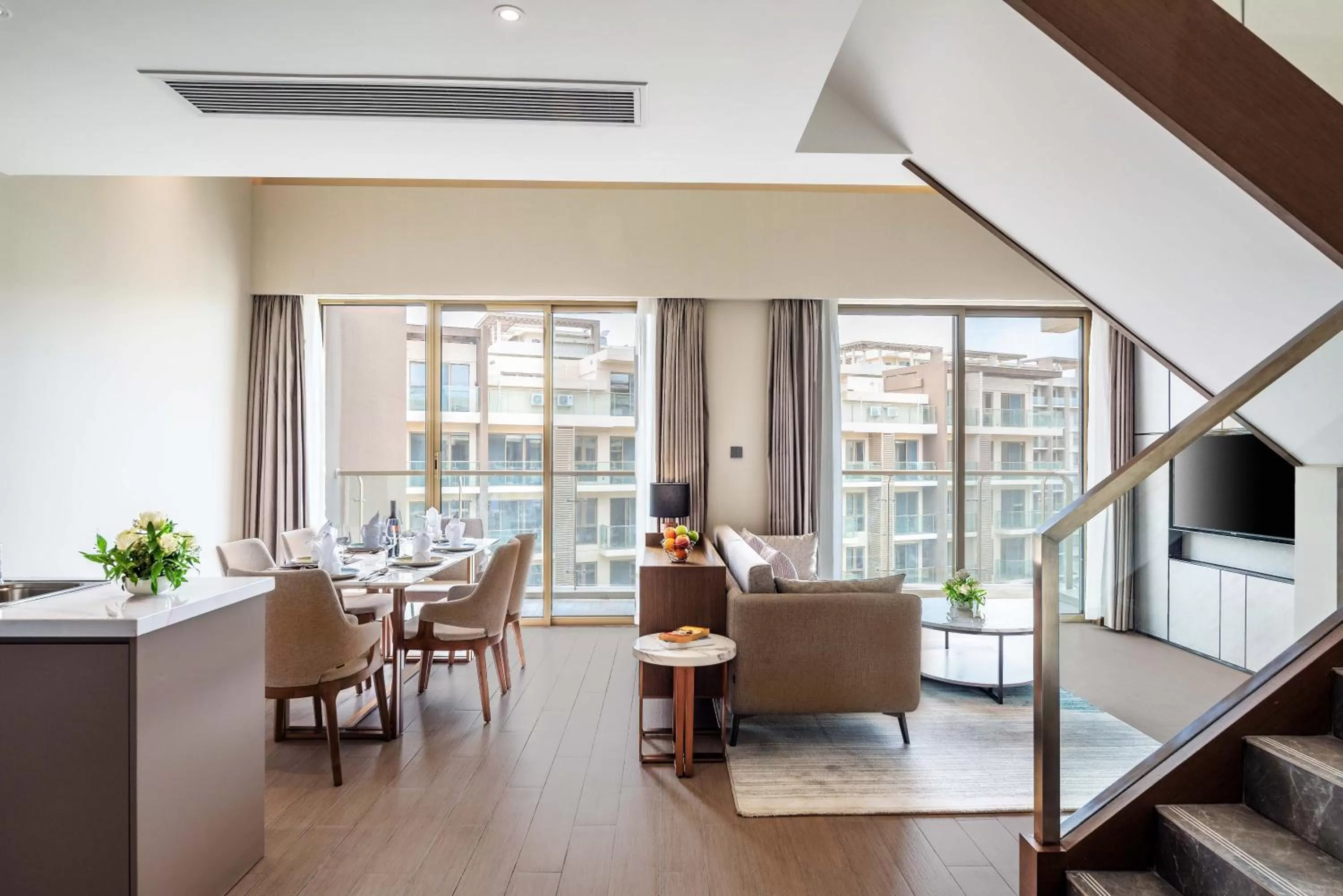 TV and multimedia in Oakwood Premier Phnom Penh