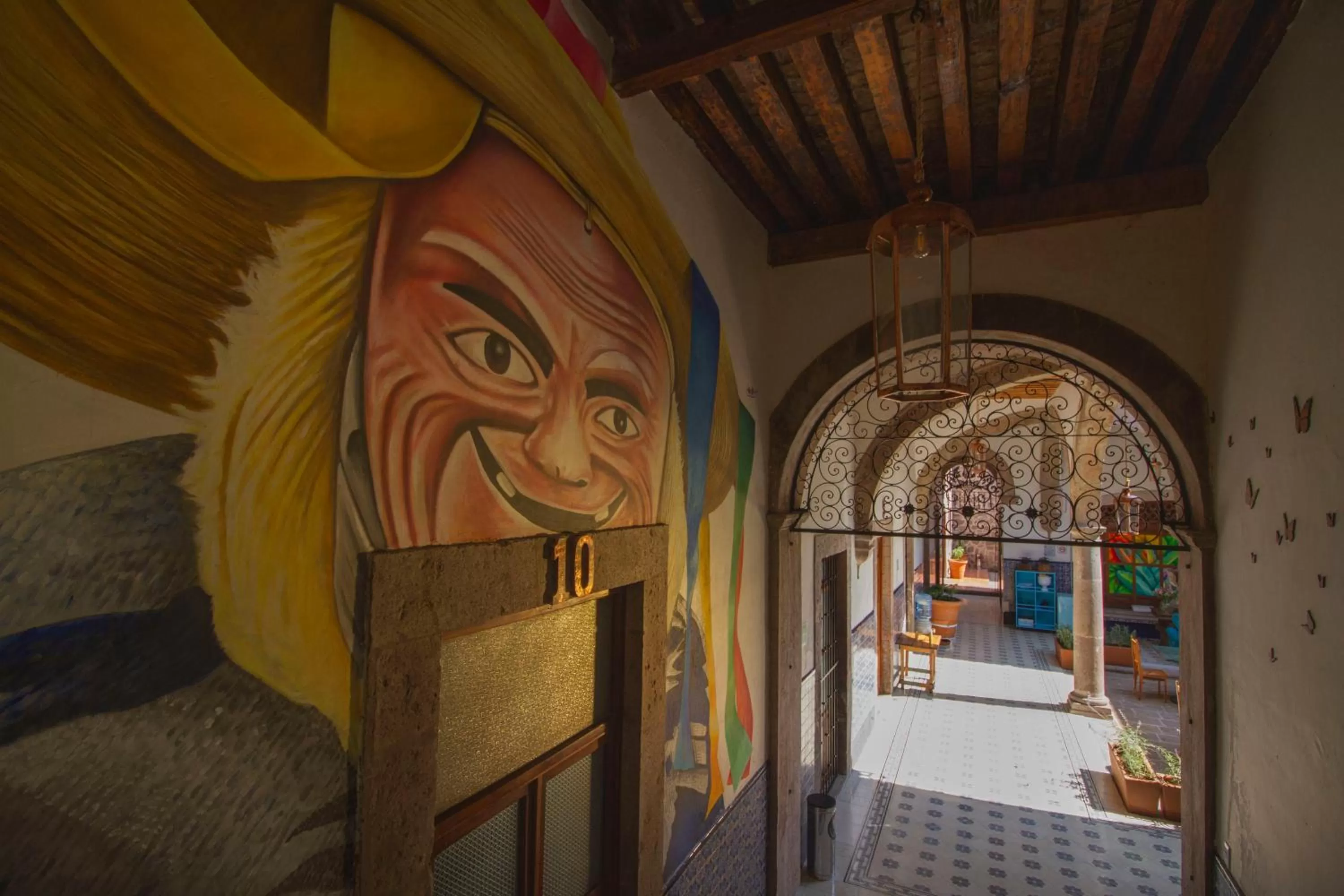 Property building in NaNa Vida Hotel Morelia