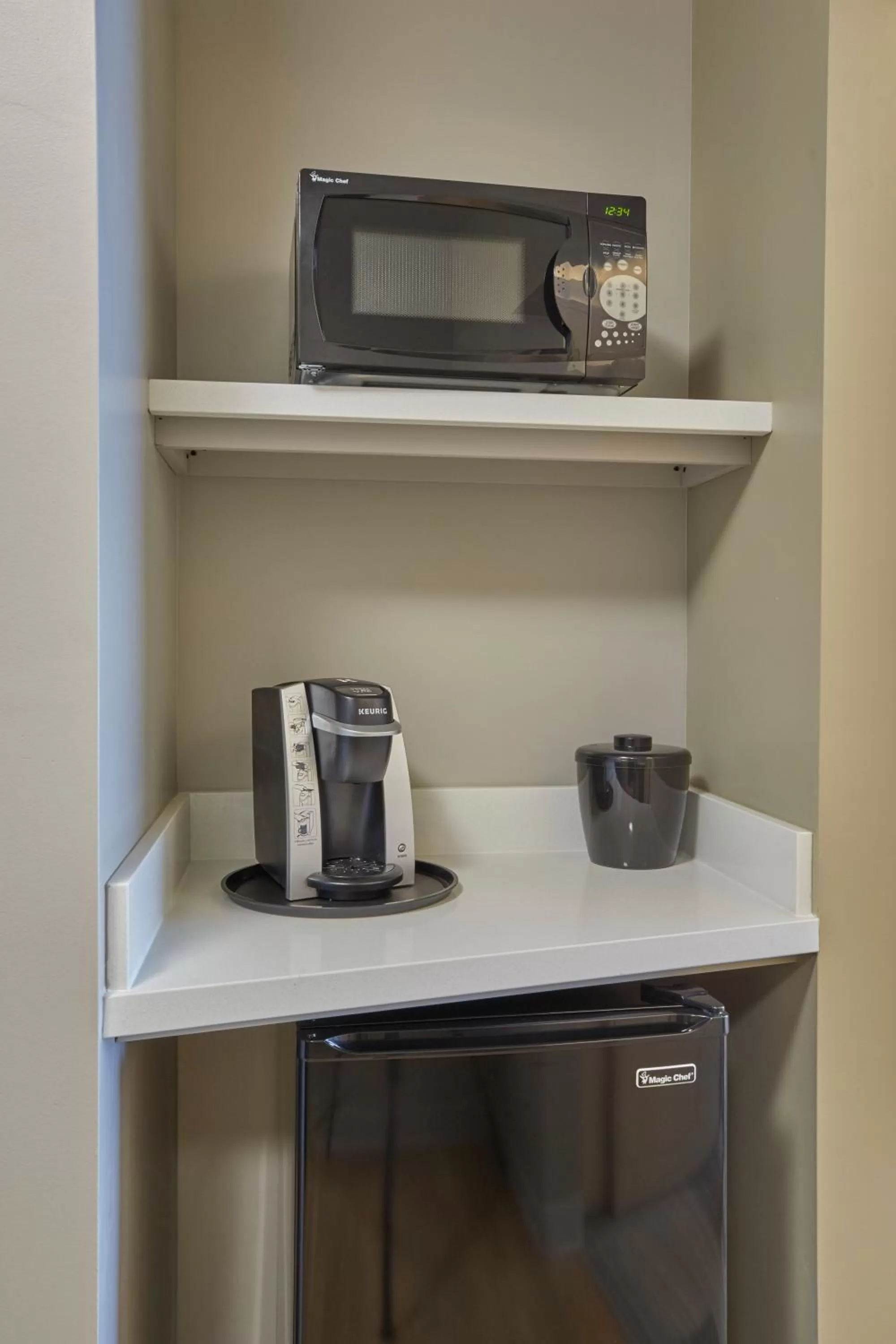 Photo of the whole room in Holiday Inn Express & Suites - Hermiston Downtown by IHG