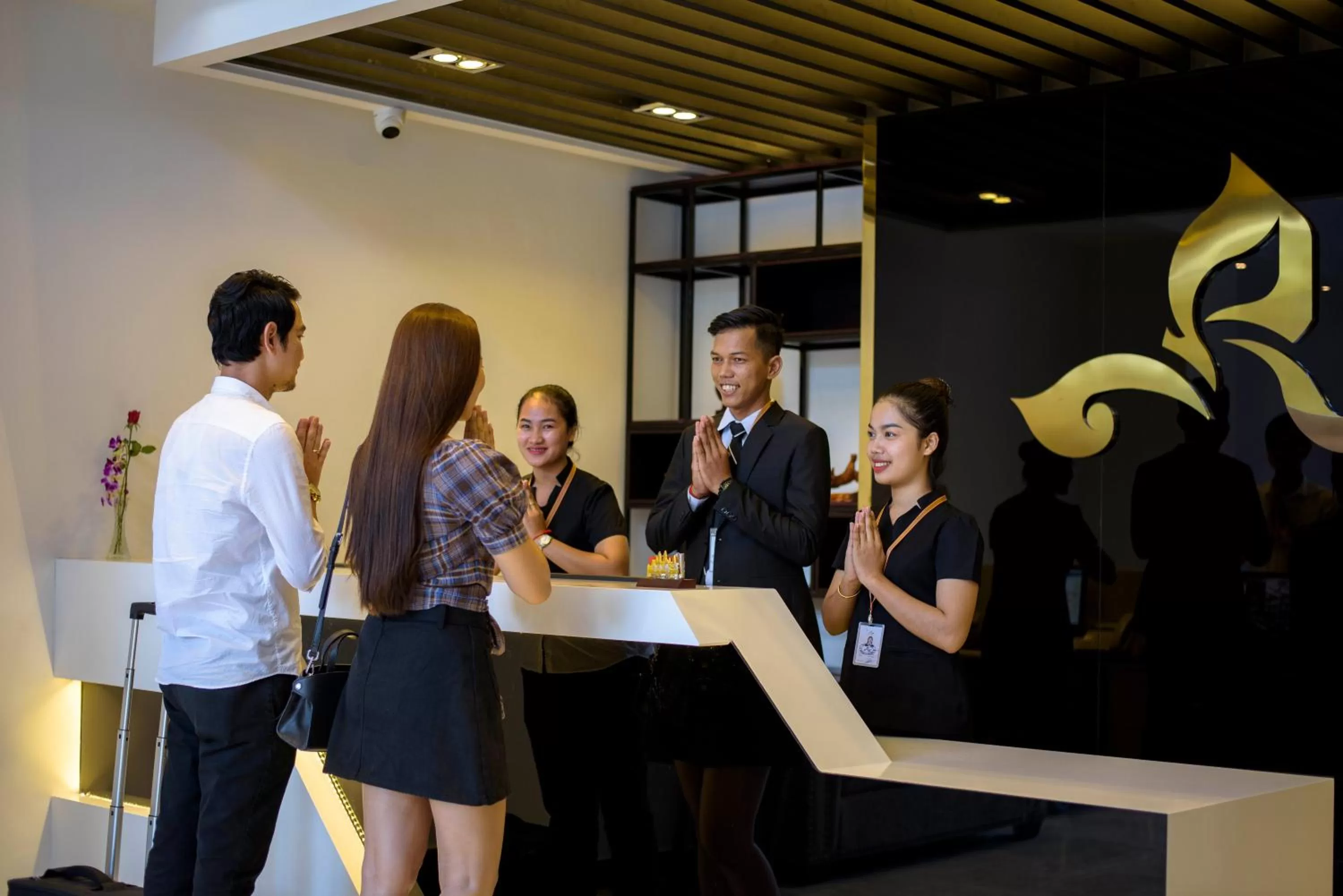 Staff in Residence 105 Hotel and Apartment