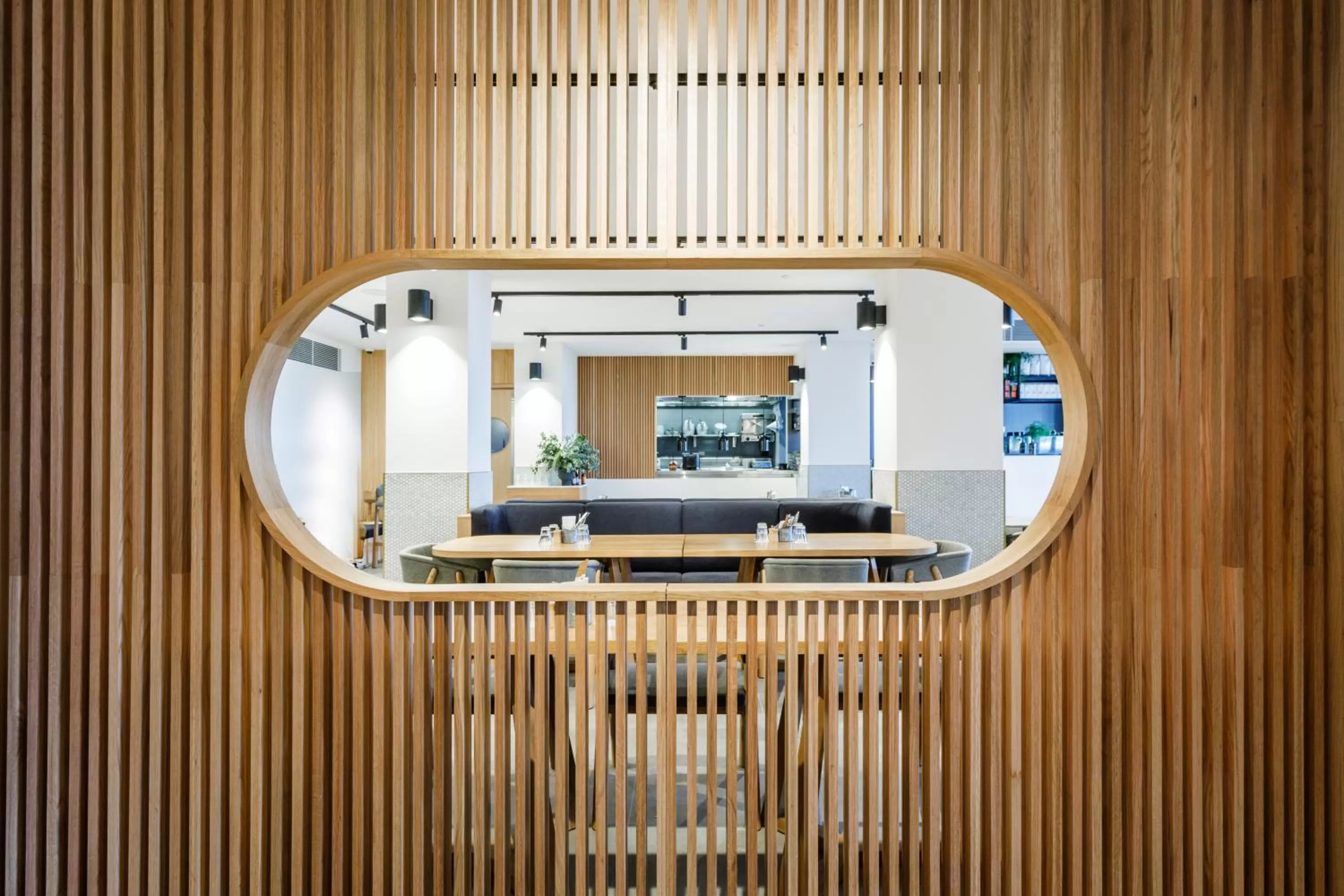 Restaurant/places to eat in Quay Perth