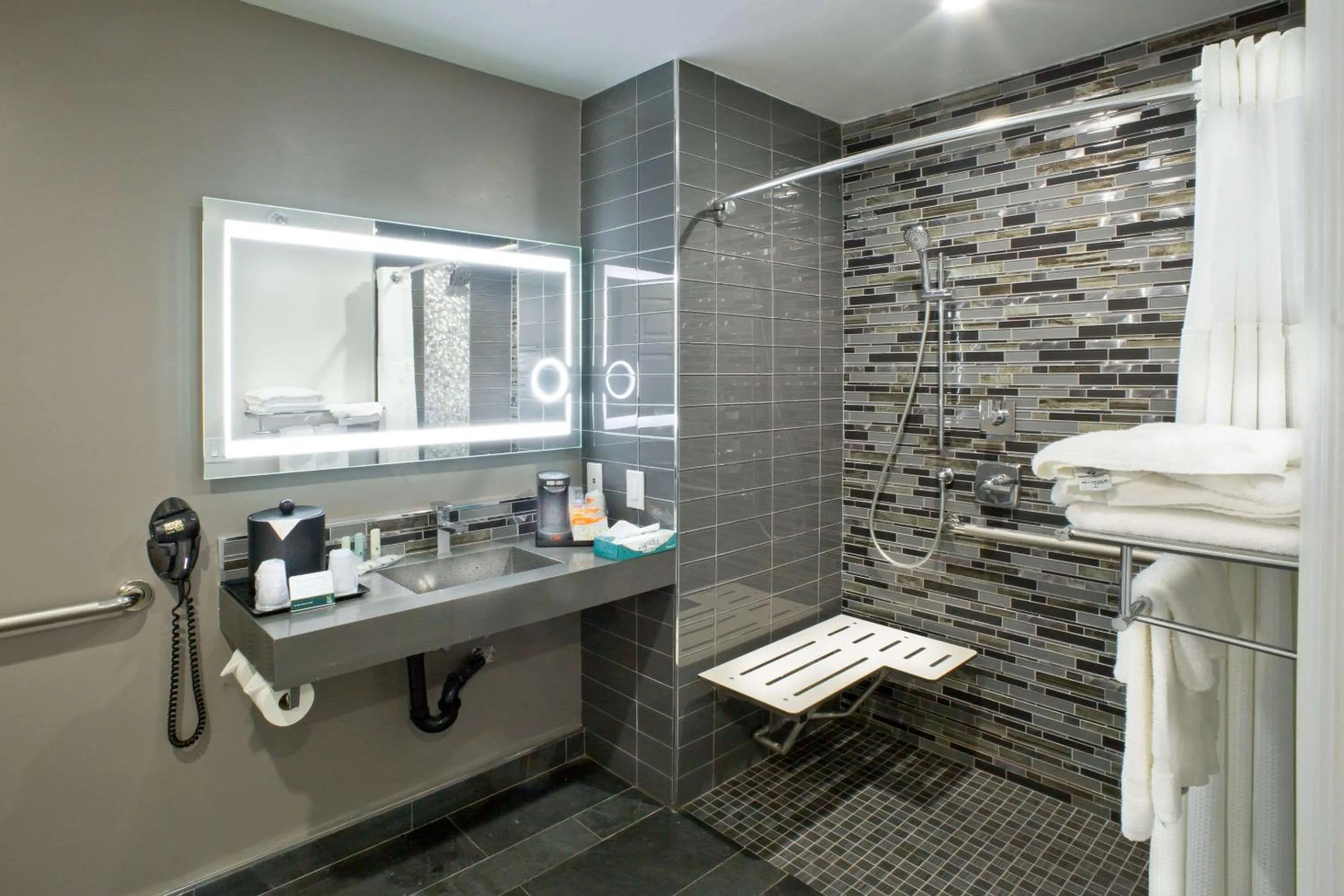 Bathroom in Bay Area Inn & Suites