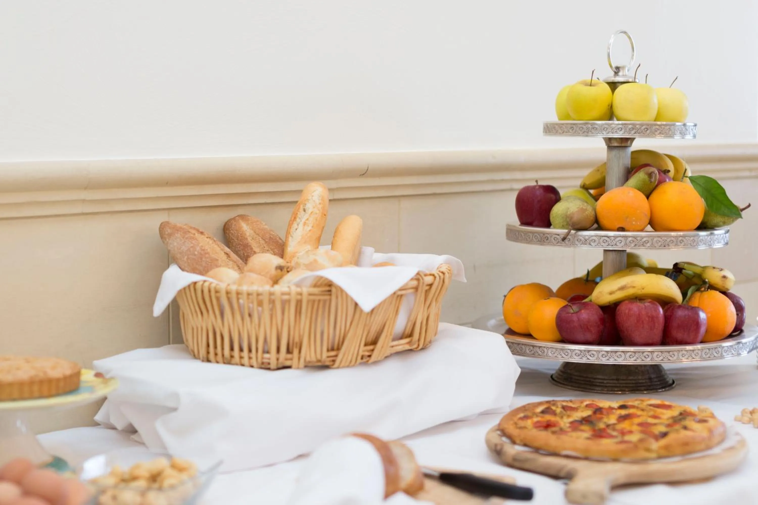 Food and drinks in Hotel Cavaliere