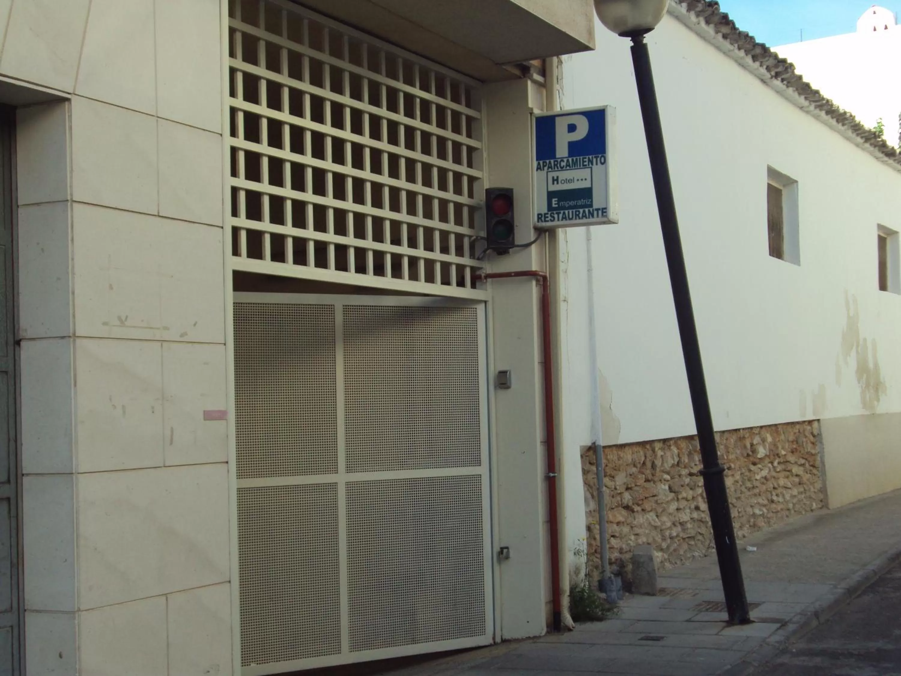 Decorative detail in Hotel Puerta de Ocaña