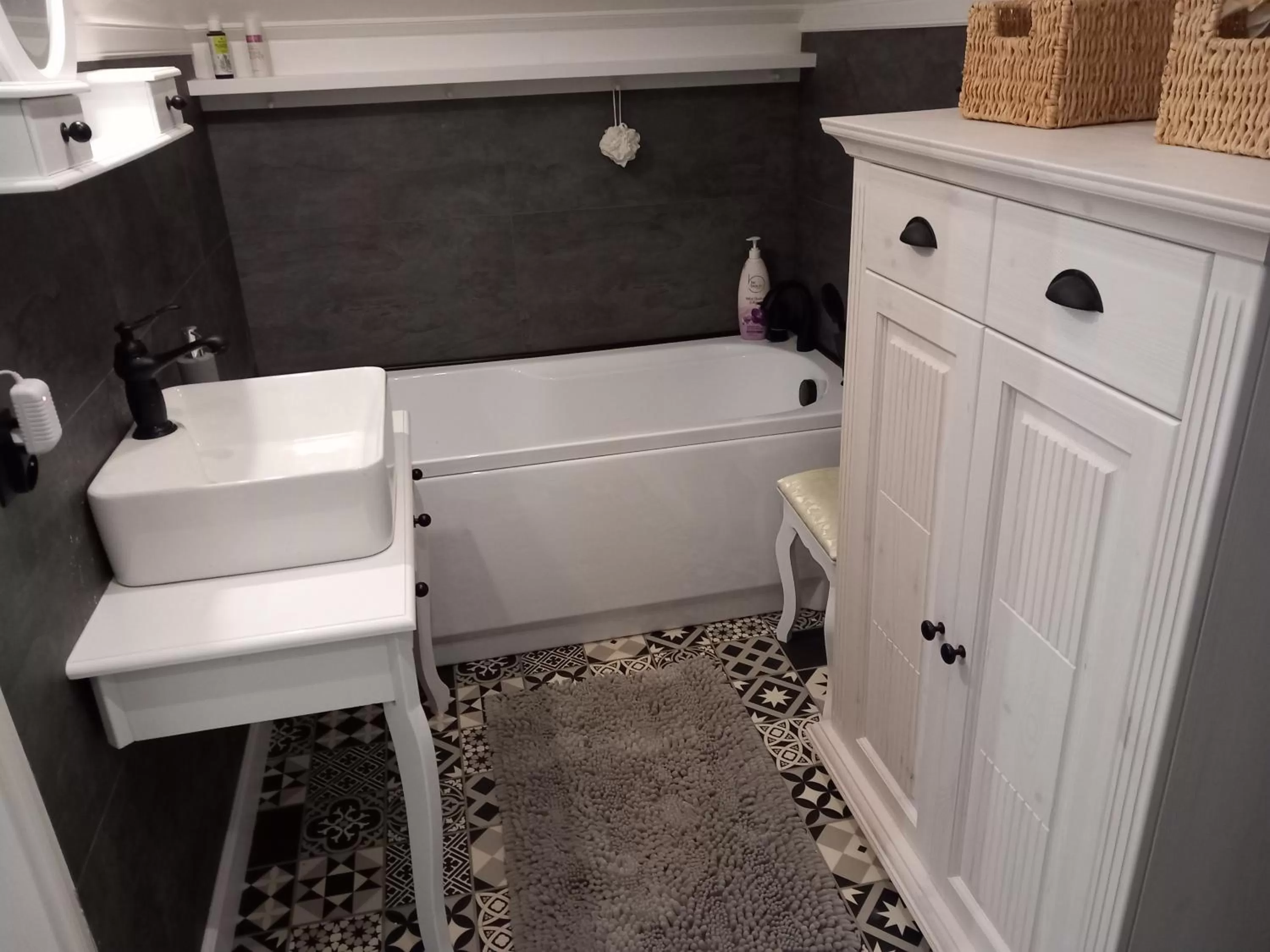 Bathroom in Dom z Sauną i Jacuzzi- na wyłączność lub pokoje