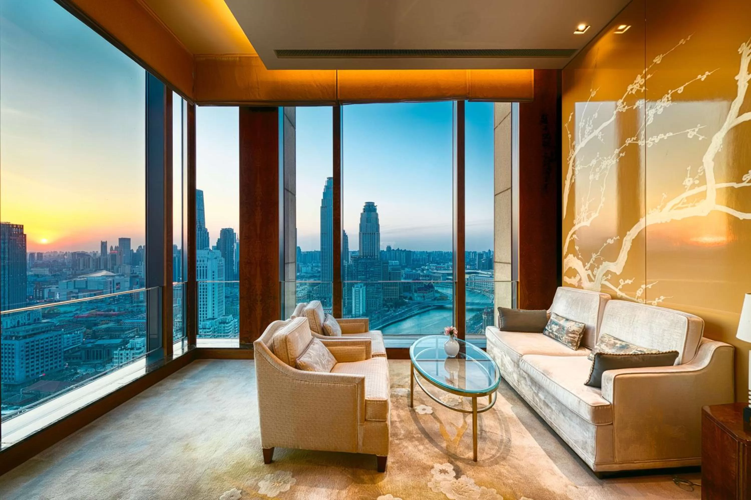 Lounge or bar in Shangri-La Tianjin