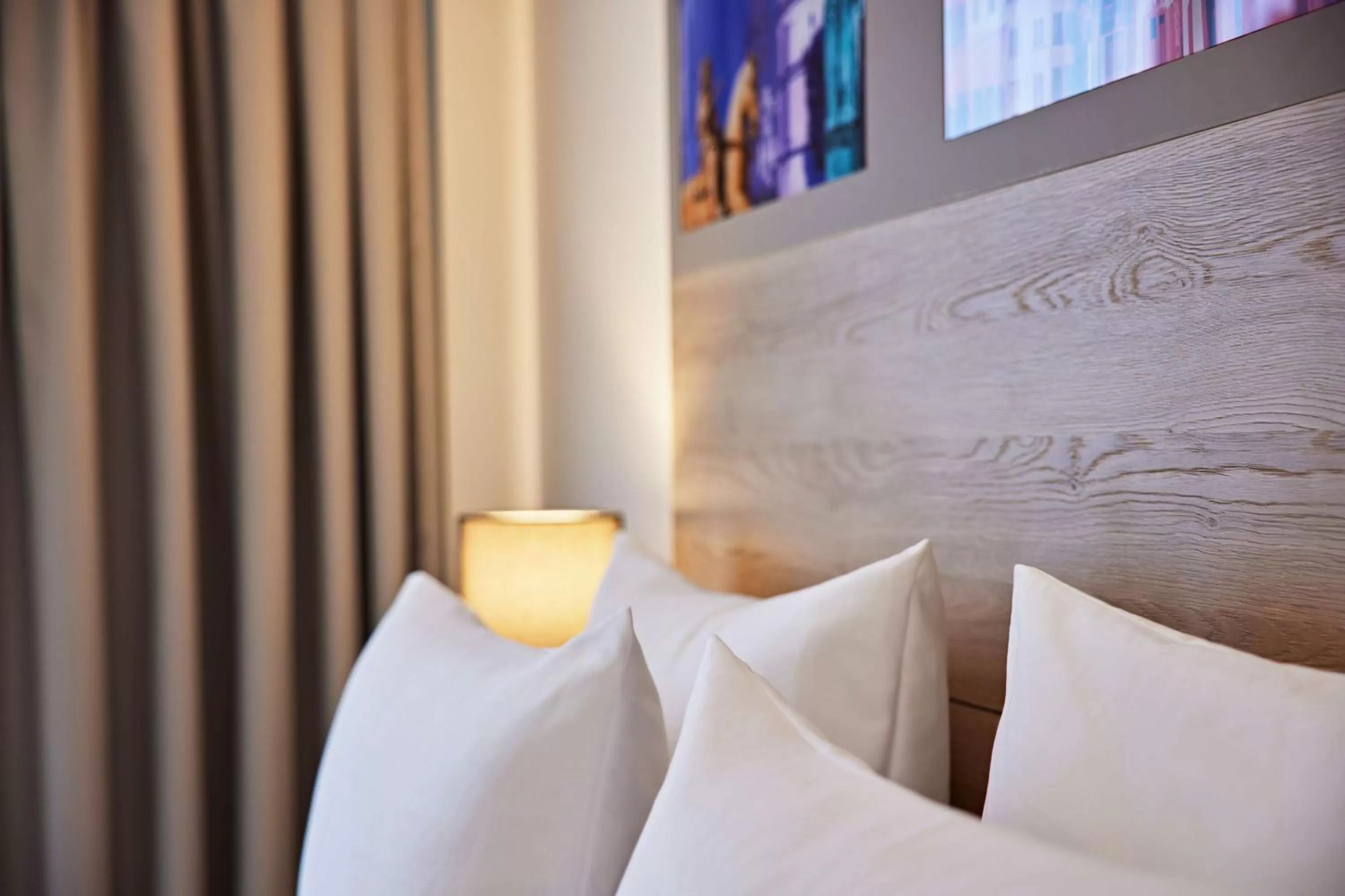 Bedroom, Bed in Lindner Hotel Dusseldorf Airport, part of JdV by Hyatt