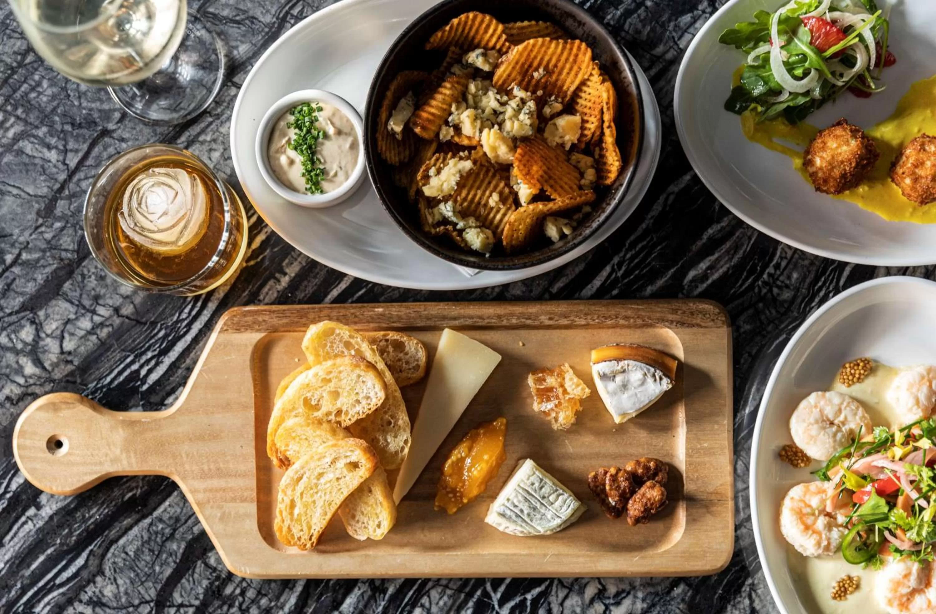 Lounge or bar in Mills House Charleston, Curio Collection by Hilton