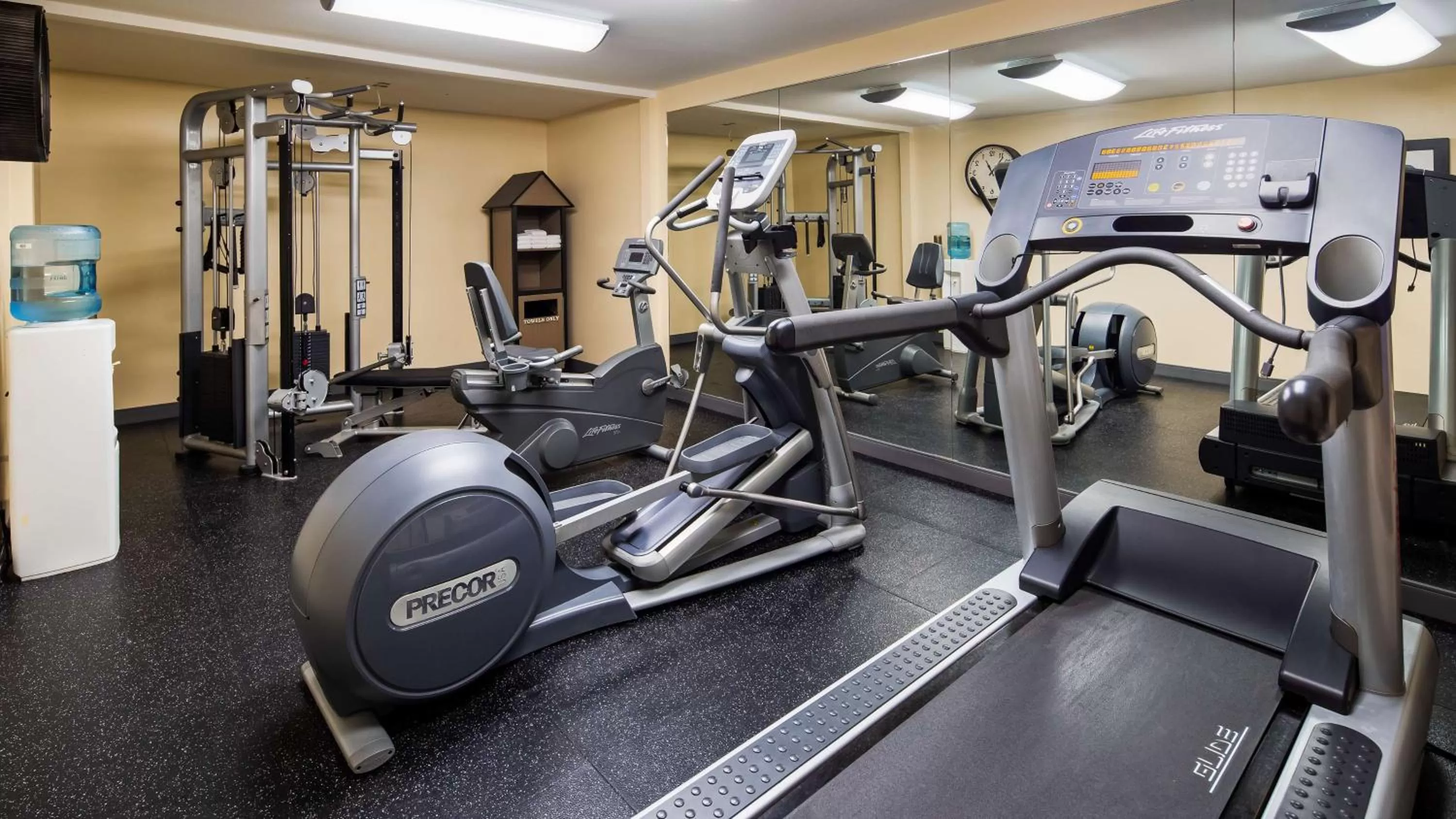 Fitness centre/facilities in Best Western Shenandoah Inn