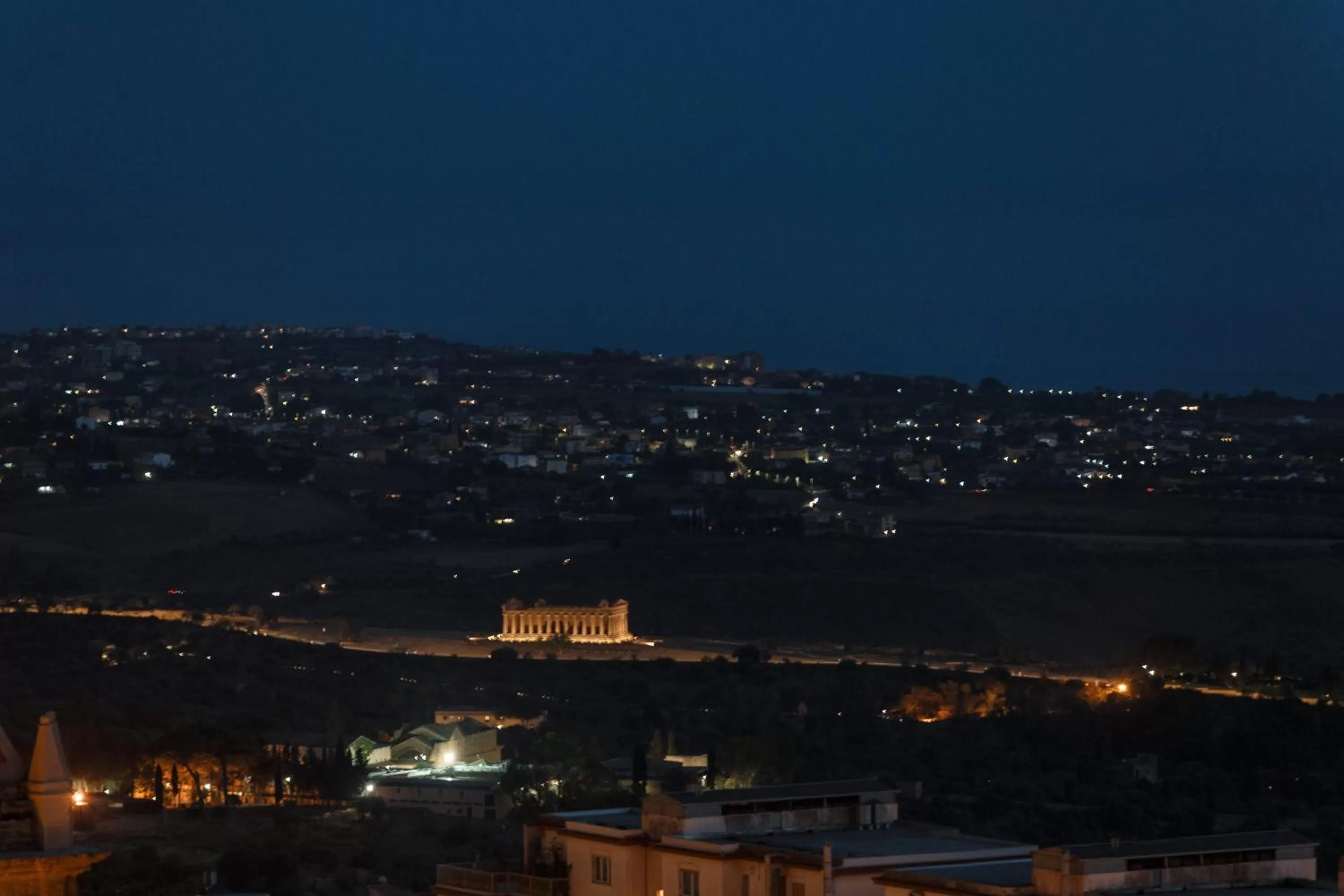 Landmark view, Bird's-eye View in B&B Batarà - "La Terrazza del Centro"