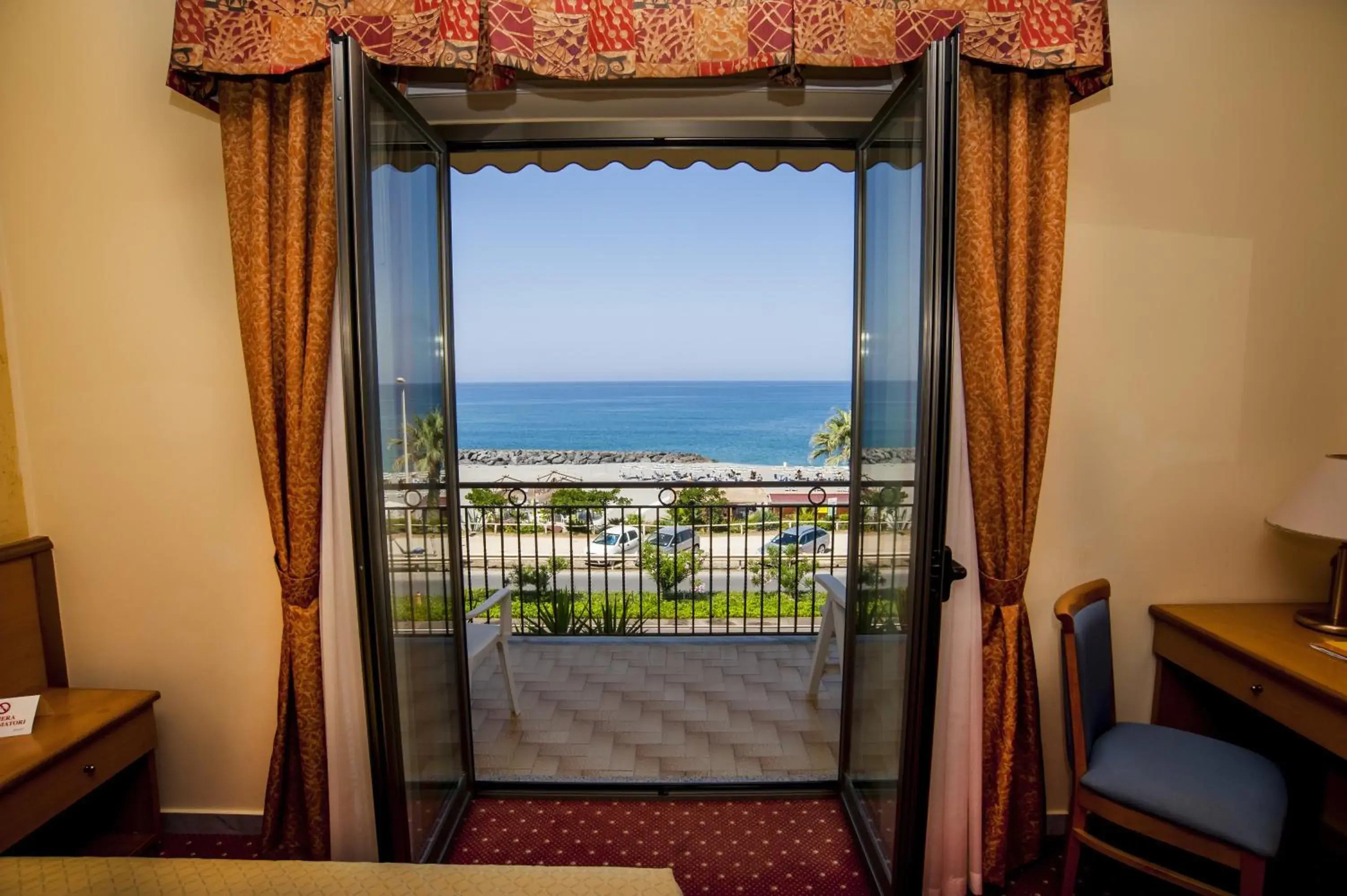 Superior Double or Twin Room with Sea View in Hotel La Tonnara Superior Double or Twin Room with Sea View in Hotel La Tonnara