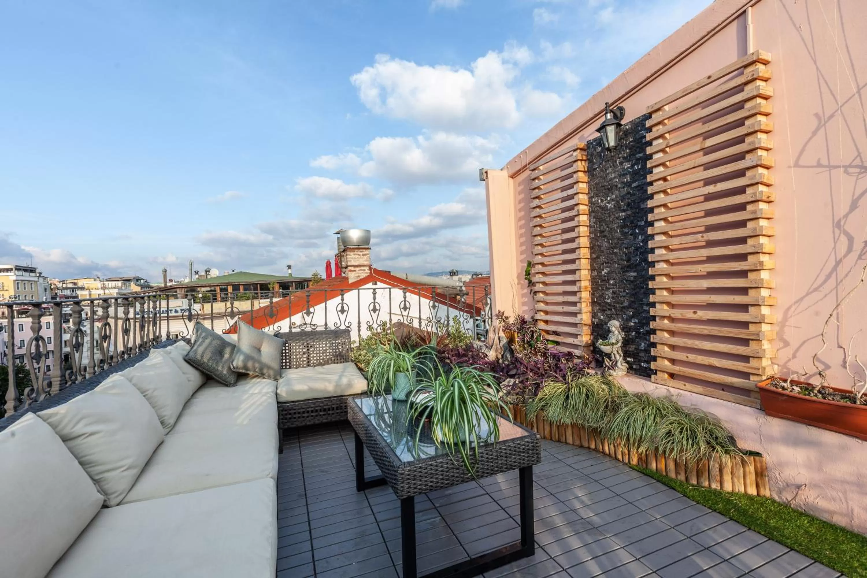 Balcony/Terrace in Romantic Hotel Istanbul