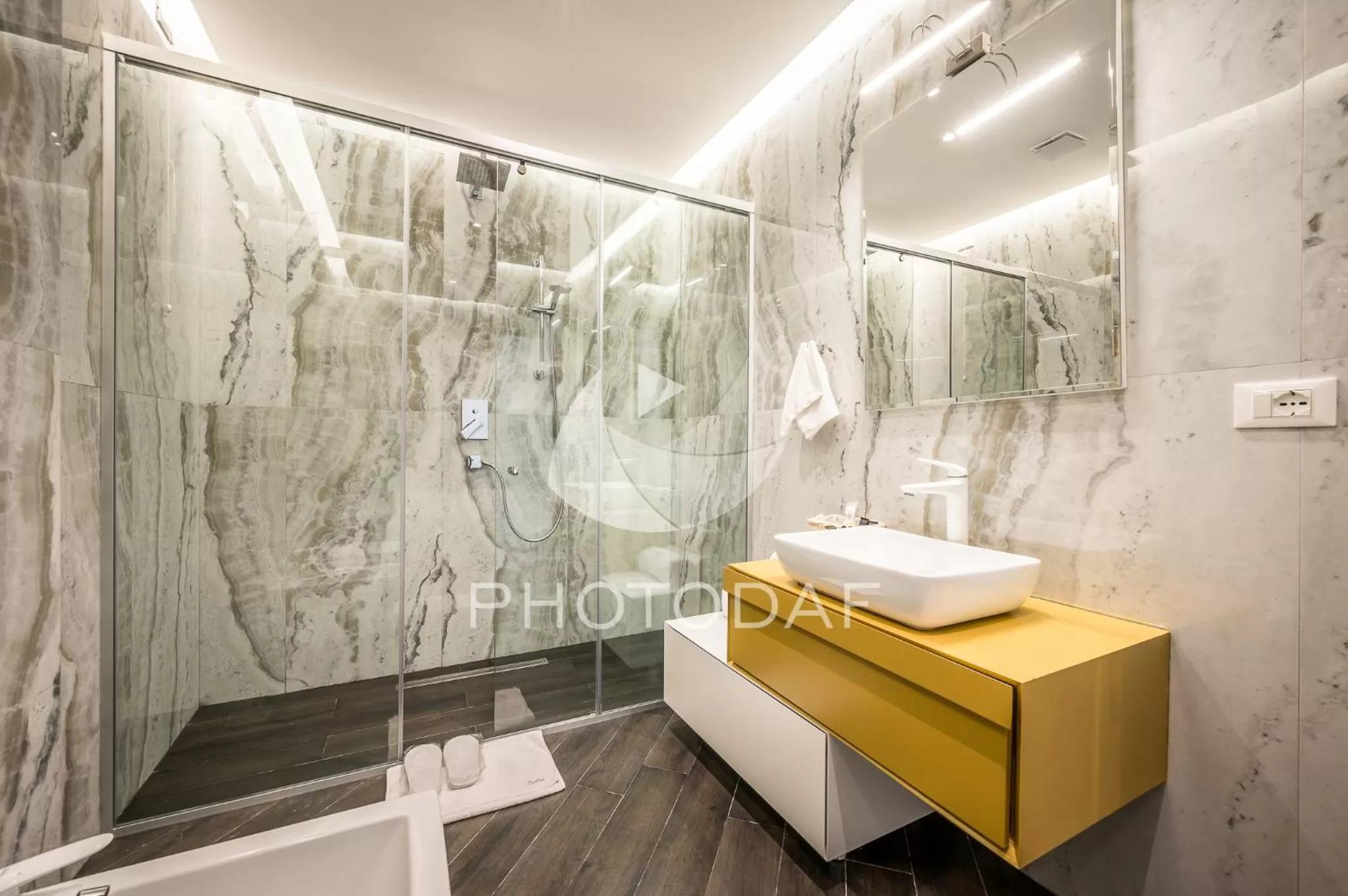 Bathroom in Hotel Delta Premium