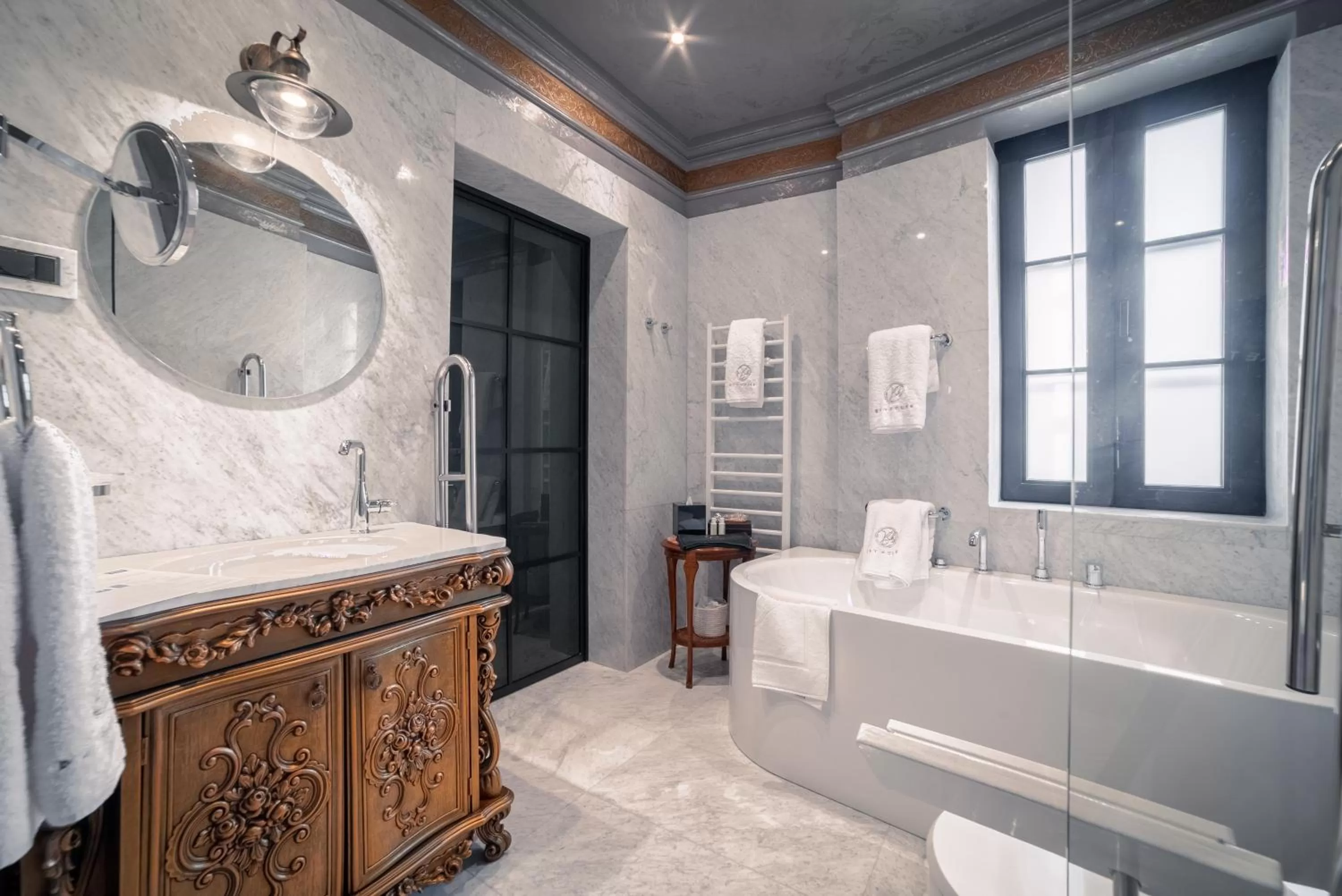 Bathroom in Bey House Royal Hotel