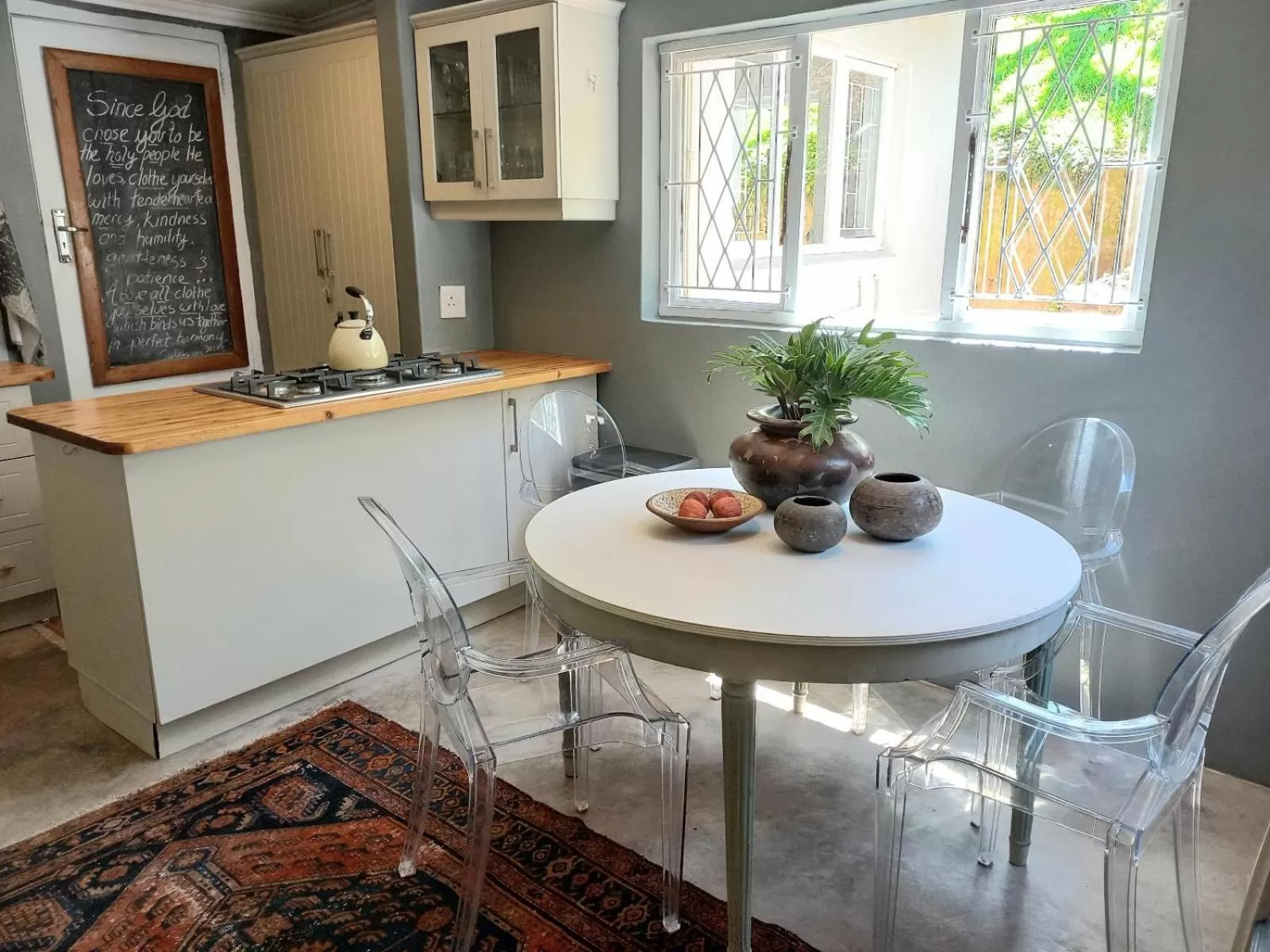 Dining area, Kitchen/Kitchenette in Villa Roc
