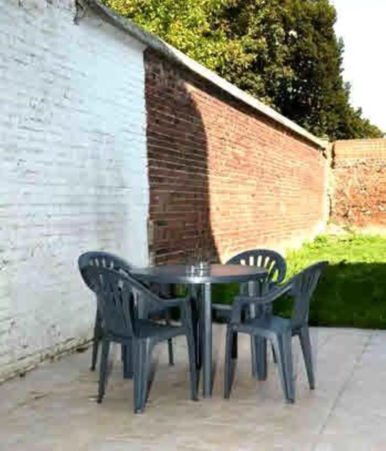 Patio in Apparthotel Douai Gare