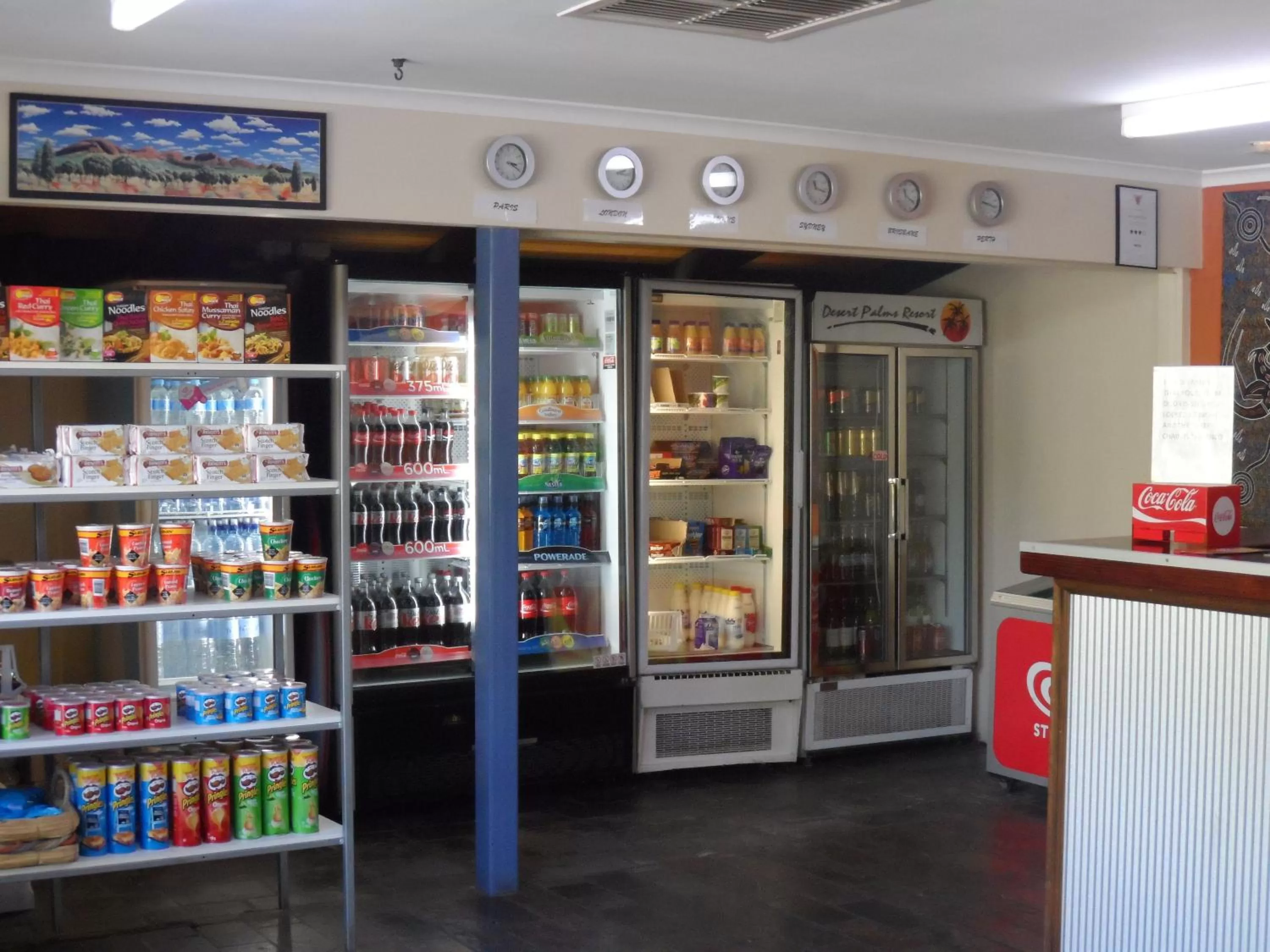 On-site shops in Desert Palms Alice Springs