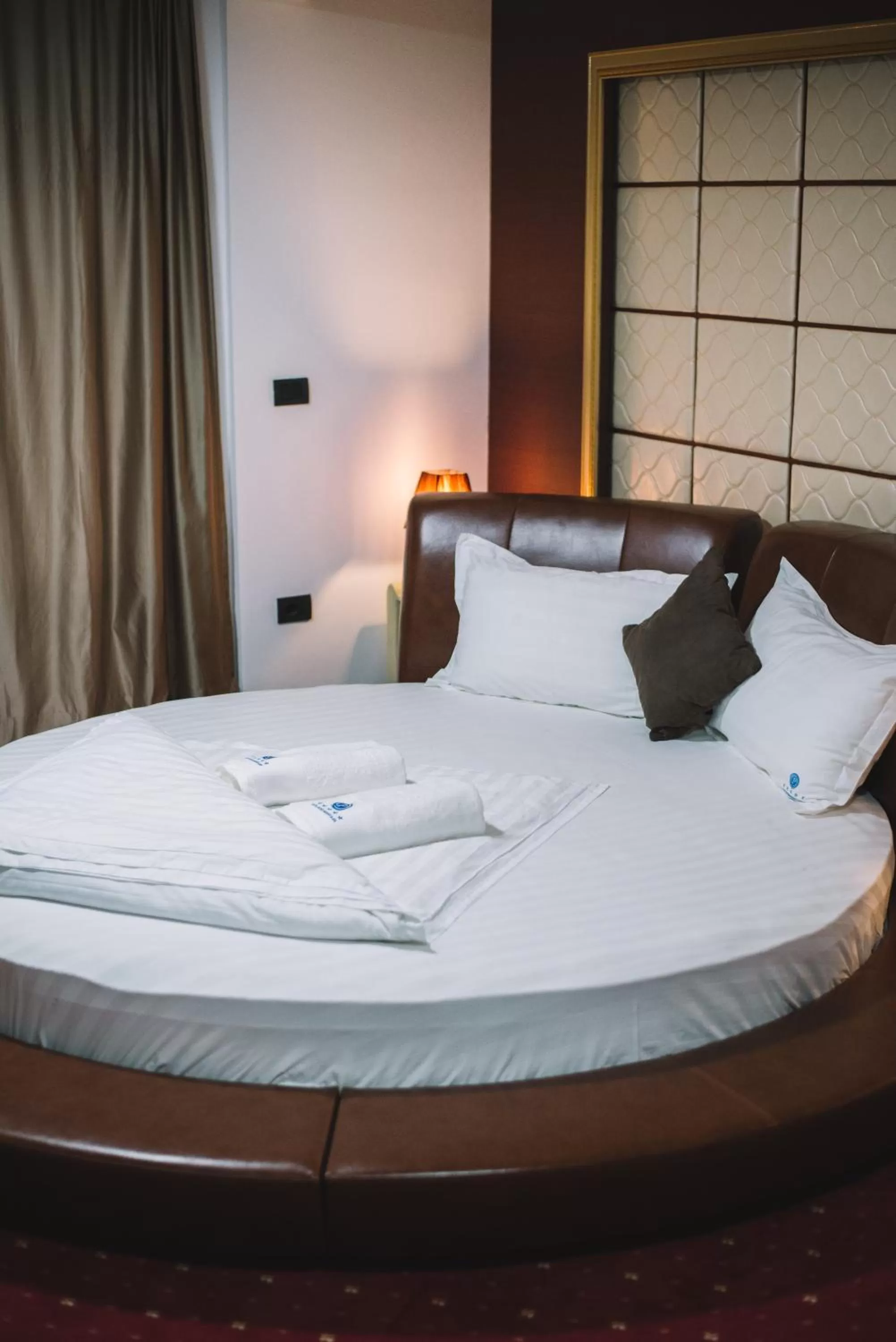 Bed in Petriti & Spa