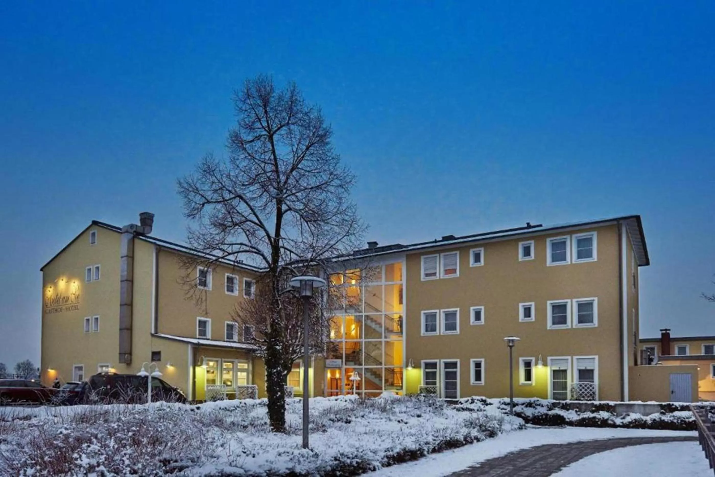 Property building in Hotel am See