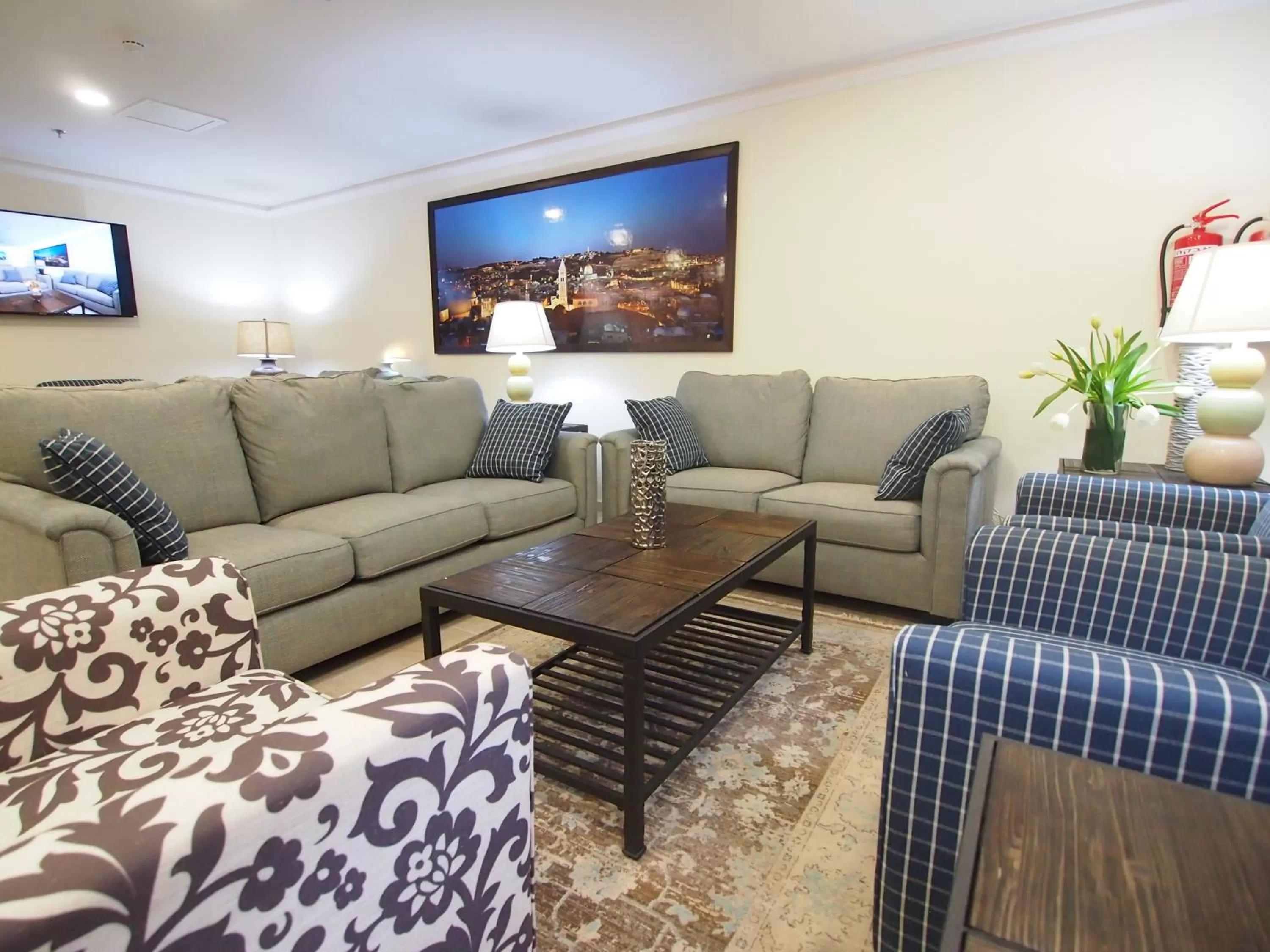 Lobby or reception in New Capitol Hotel - Jerusalem