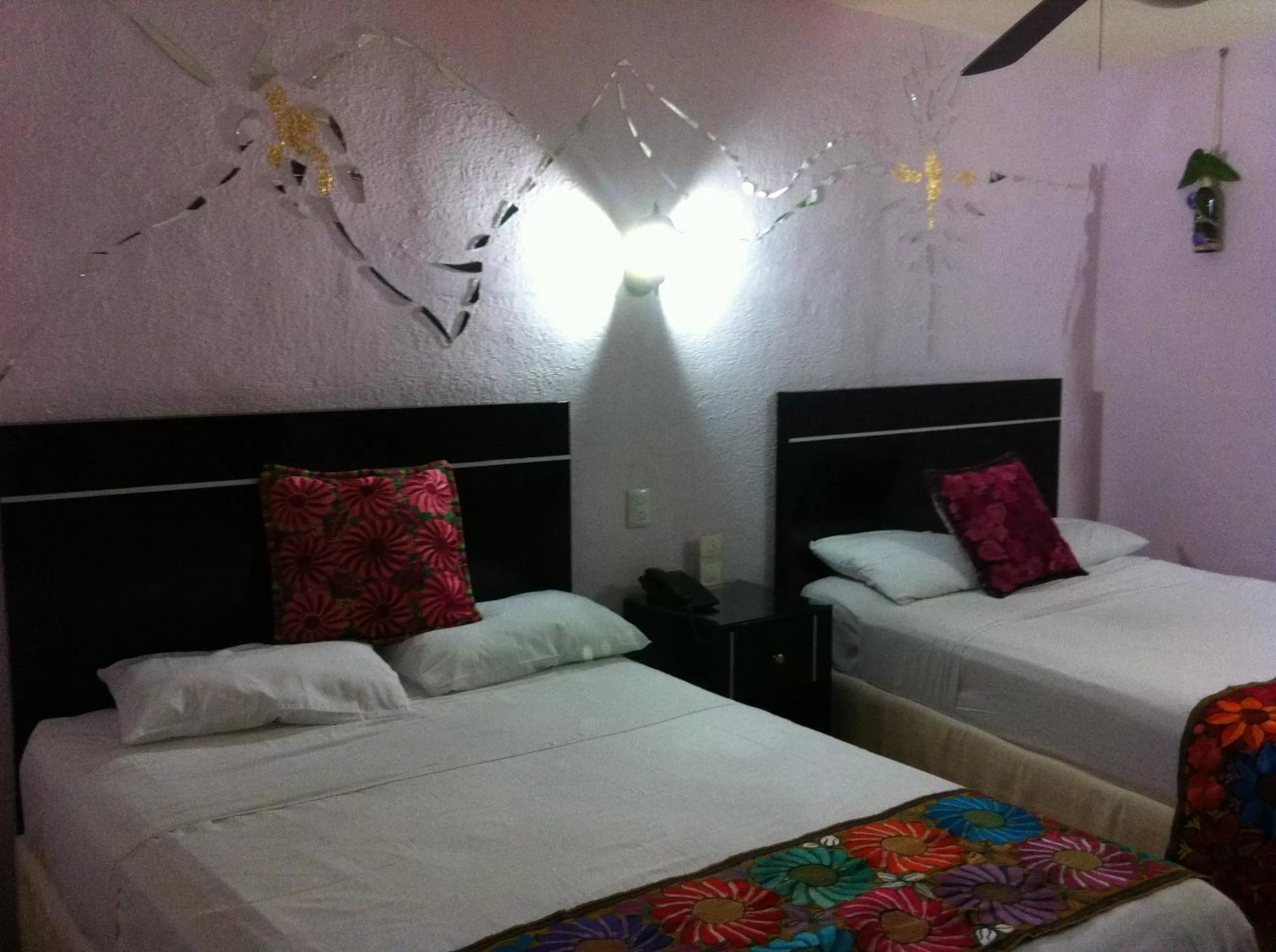 Decorative detail, Bed in Hotel Santa Ana