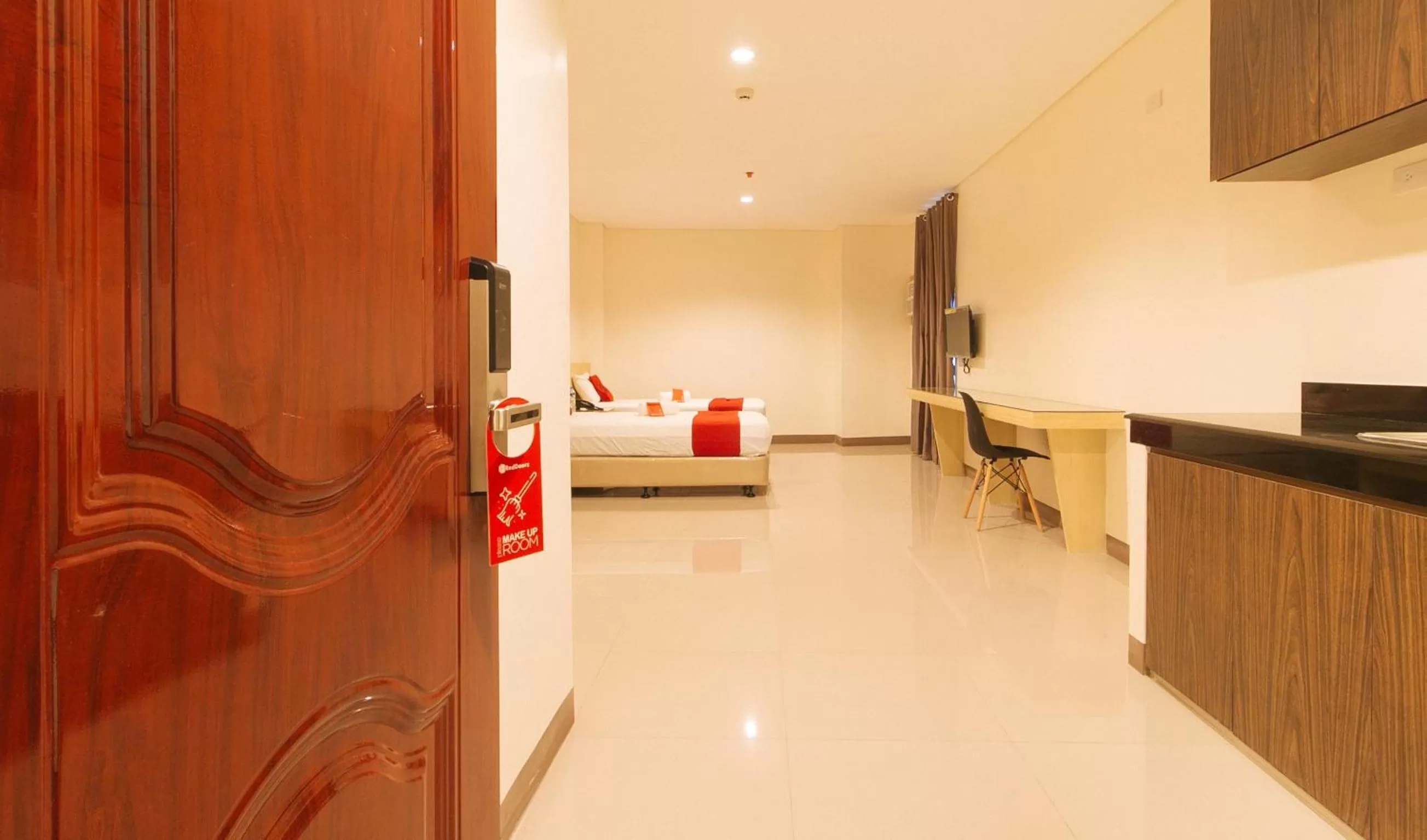 Bedroom in RedDoorz Plus @ Kaizen Suites Taft Avenue