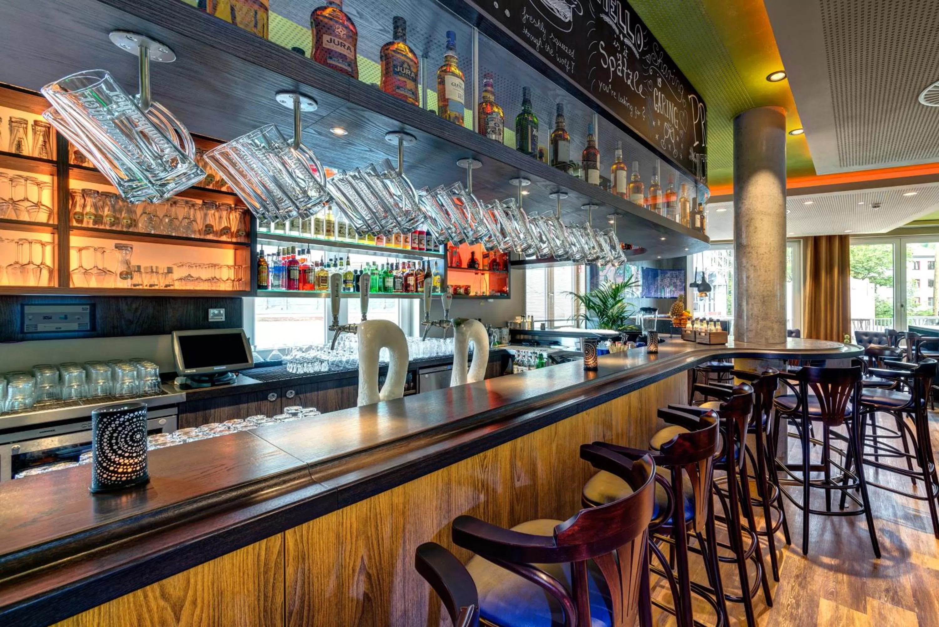 Lounge or bar in ibis Styles Tuebingen