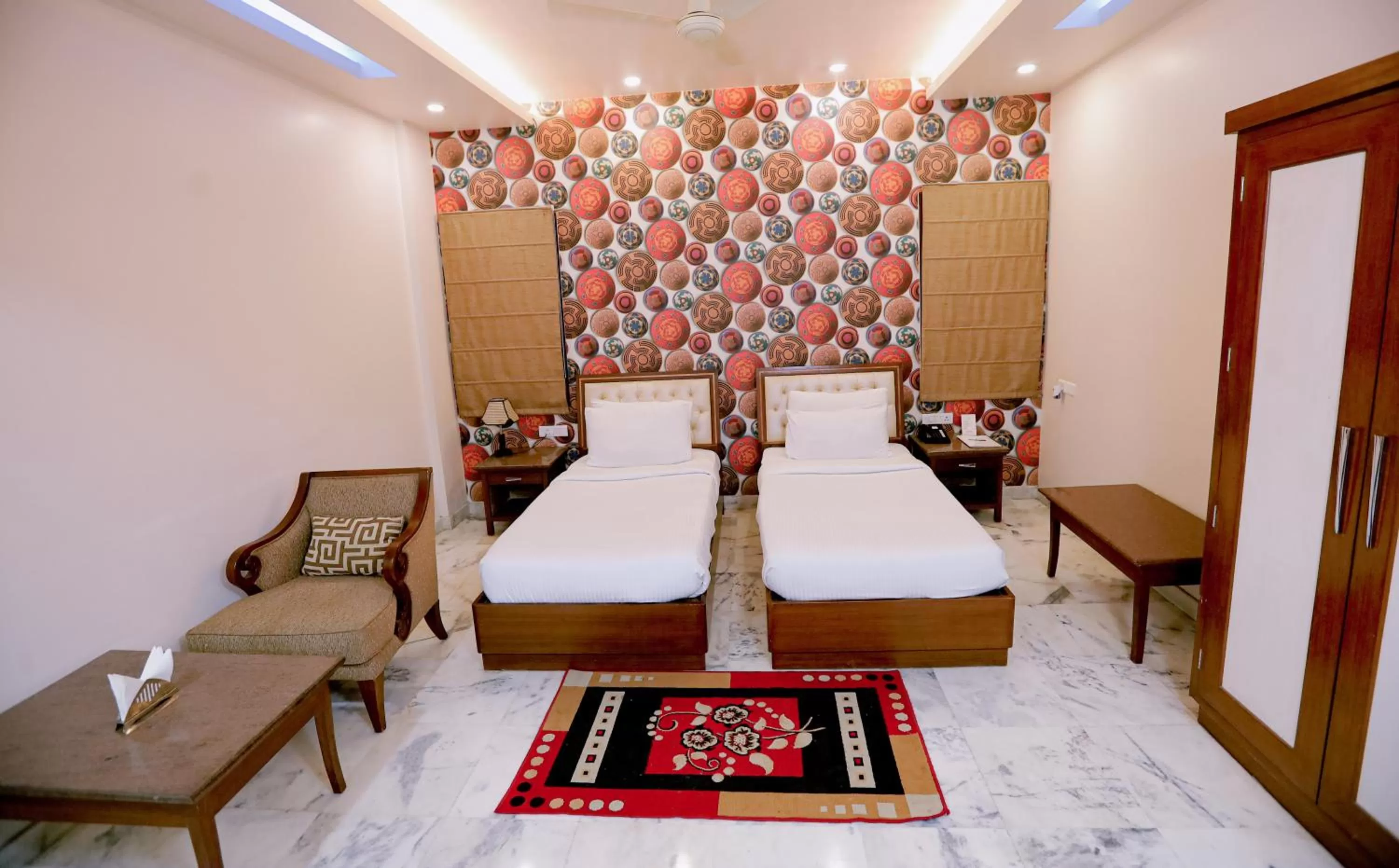 Bedroom, Bed in Hotel Leela Grande