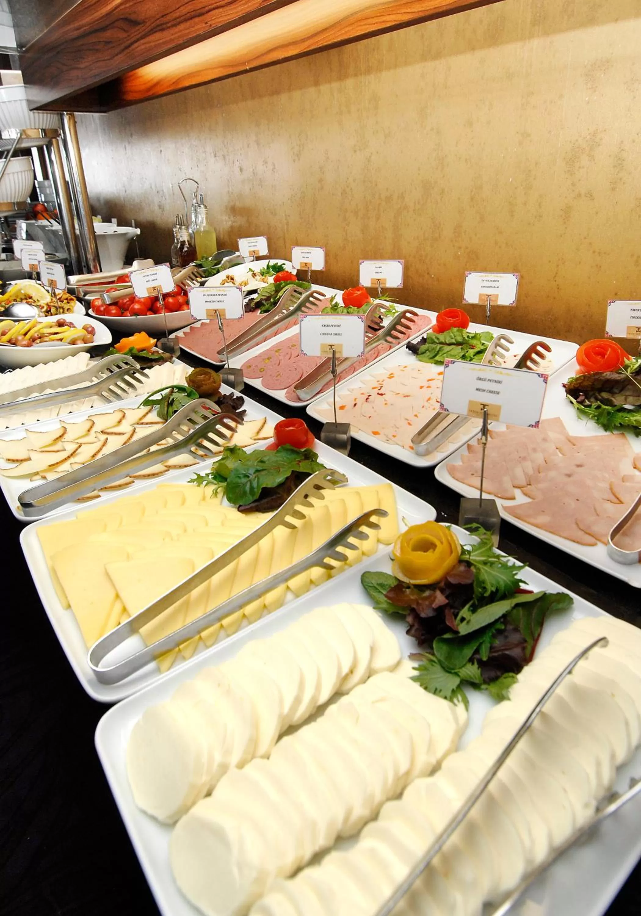 Food in Taxim Hill Hotel