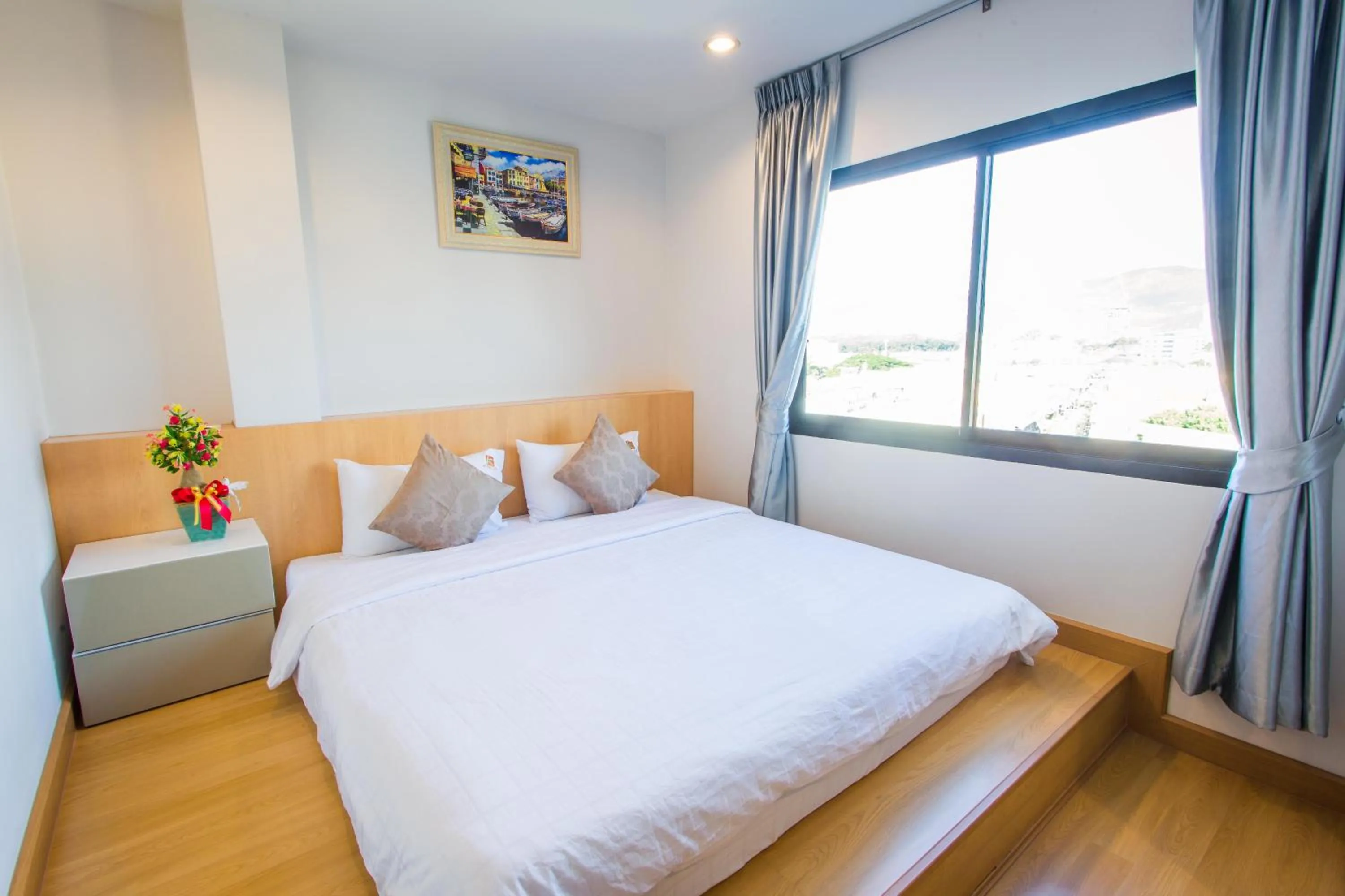 Photo of the whole room, Bed in Klongrien Boutique Hotel