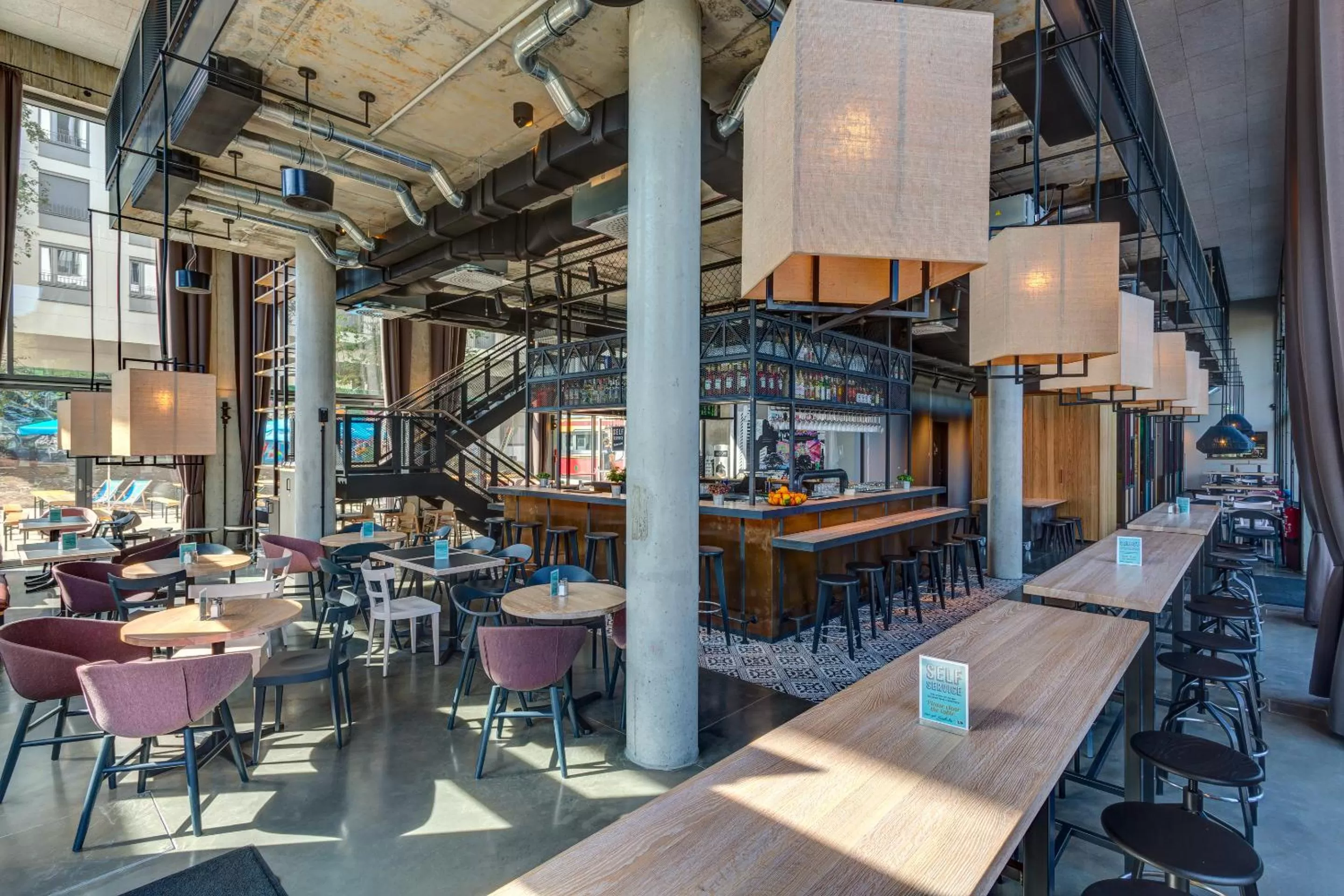 Schulz Hotel Berlin Wall at the East Side Gallery