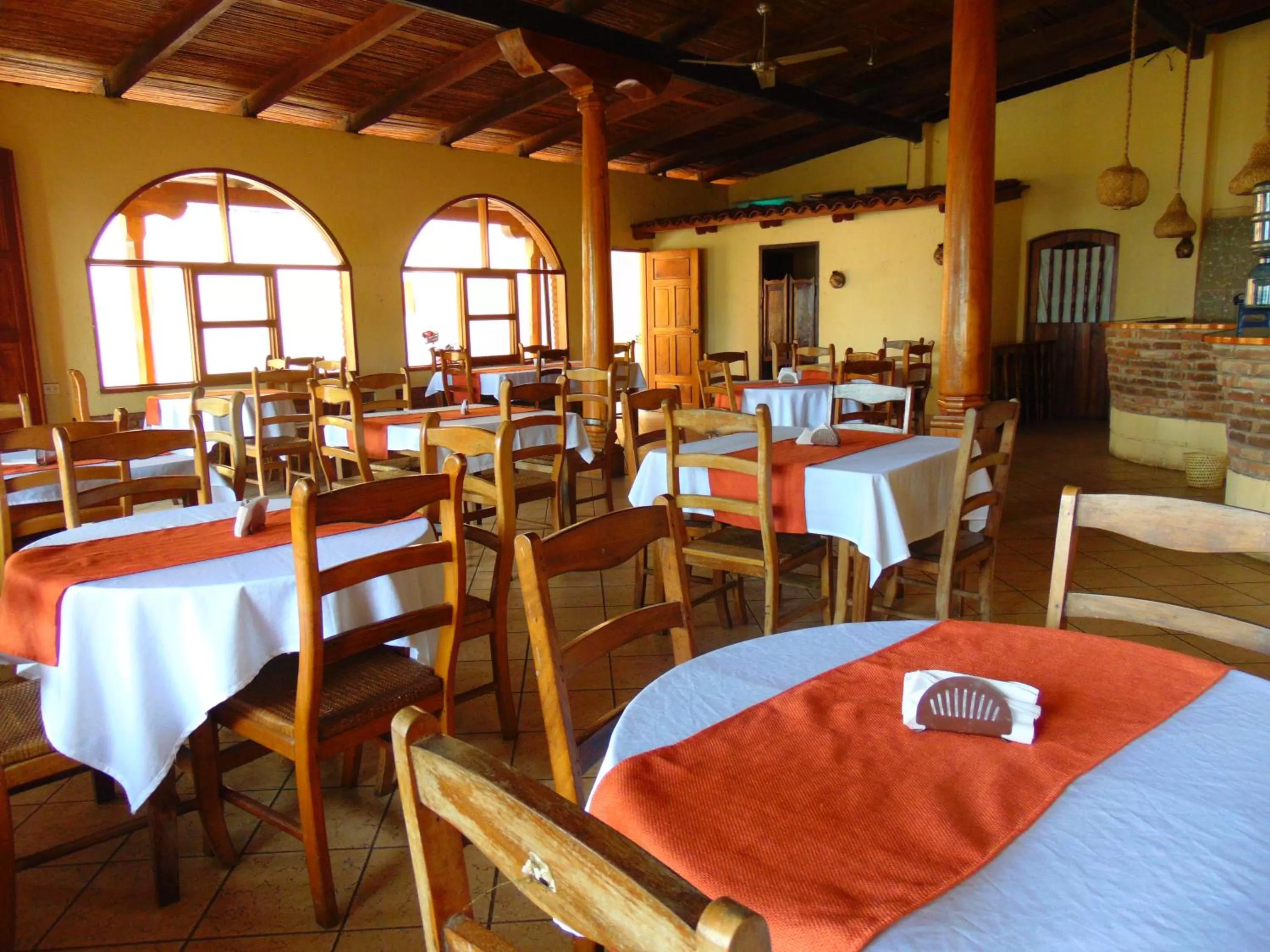 Restaurant/places to eat in Hotel El Maltese