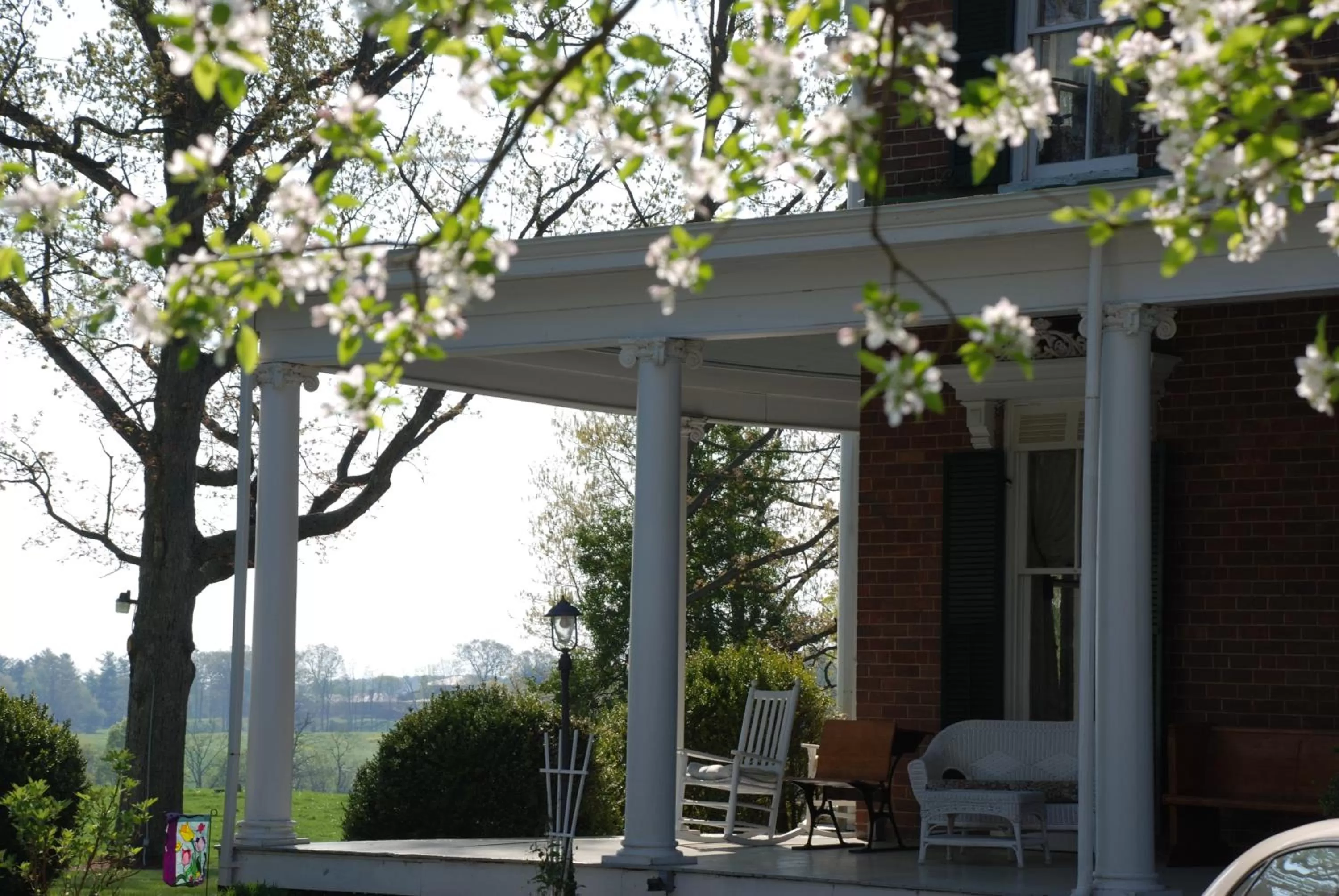 Property building in Rockwood Manor Bed & Breakfast