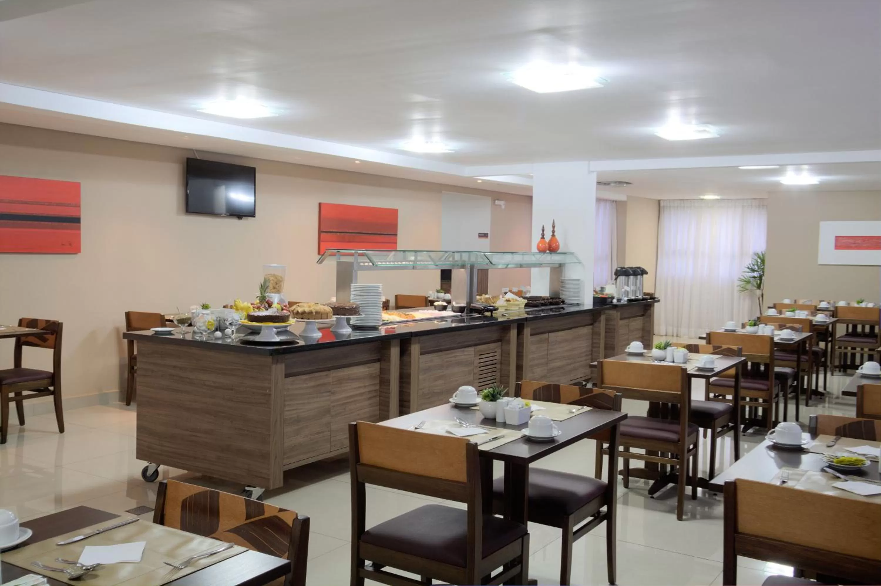 Restaurant/places to eat in Stop Inn Plus Pampulha