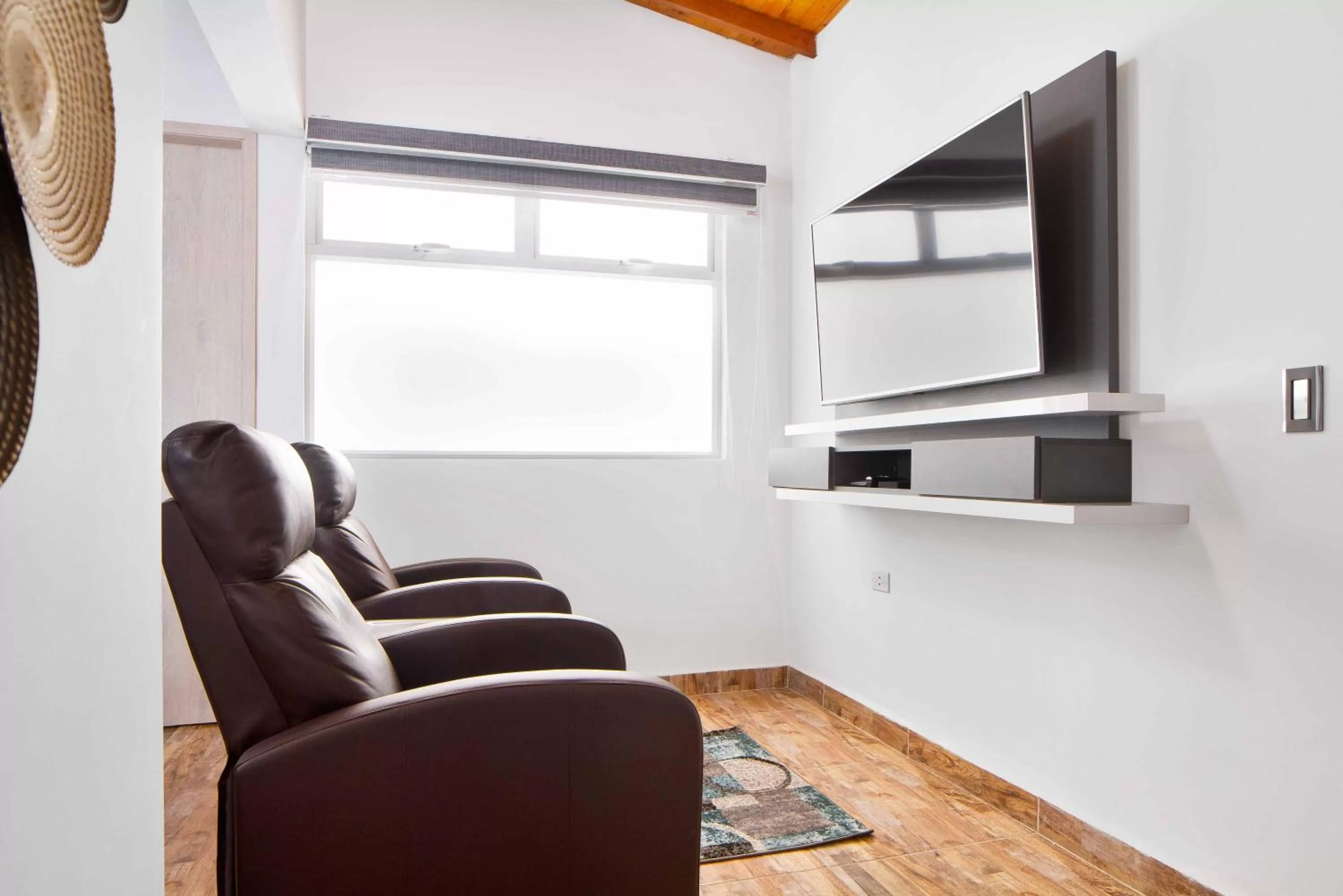 Living room in Miracle