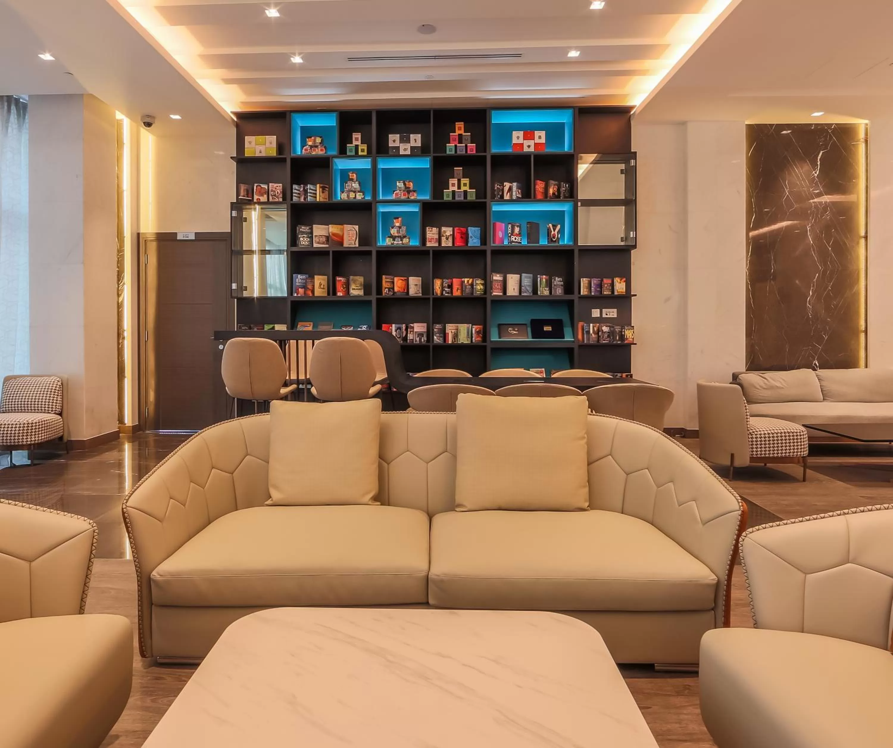Library in Edge Creekside Hotel