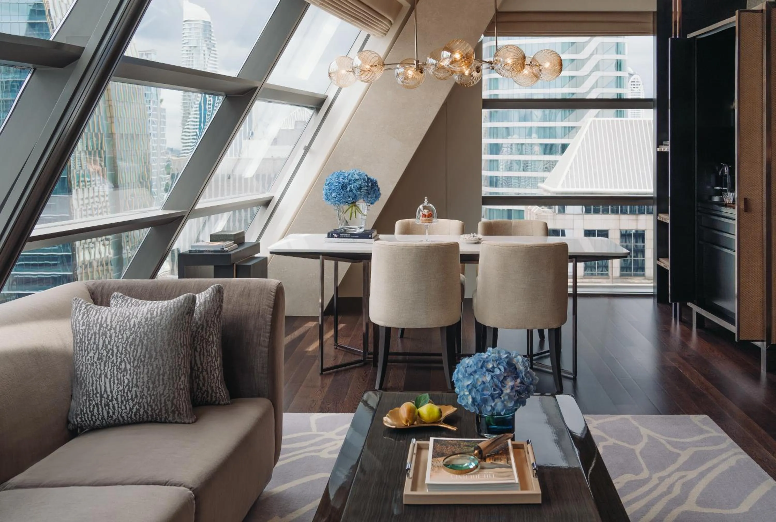 Living room in Rosewood Bangkok