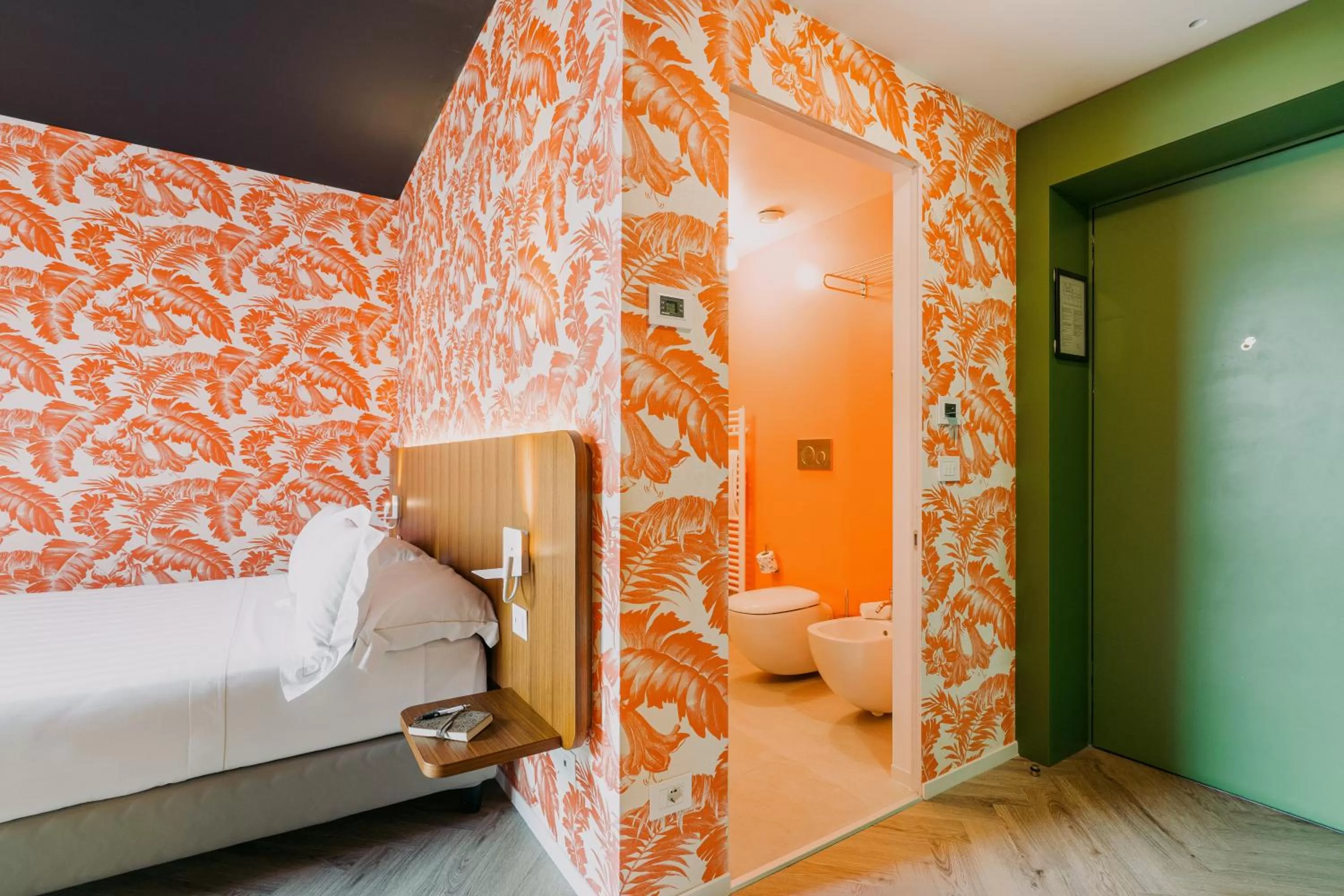 Bed in Collini Rooms, WorldHotels Crafted