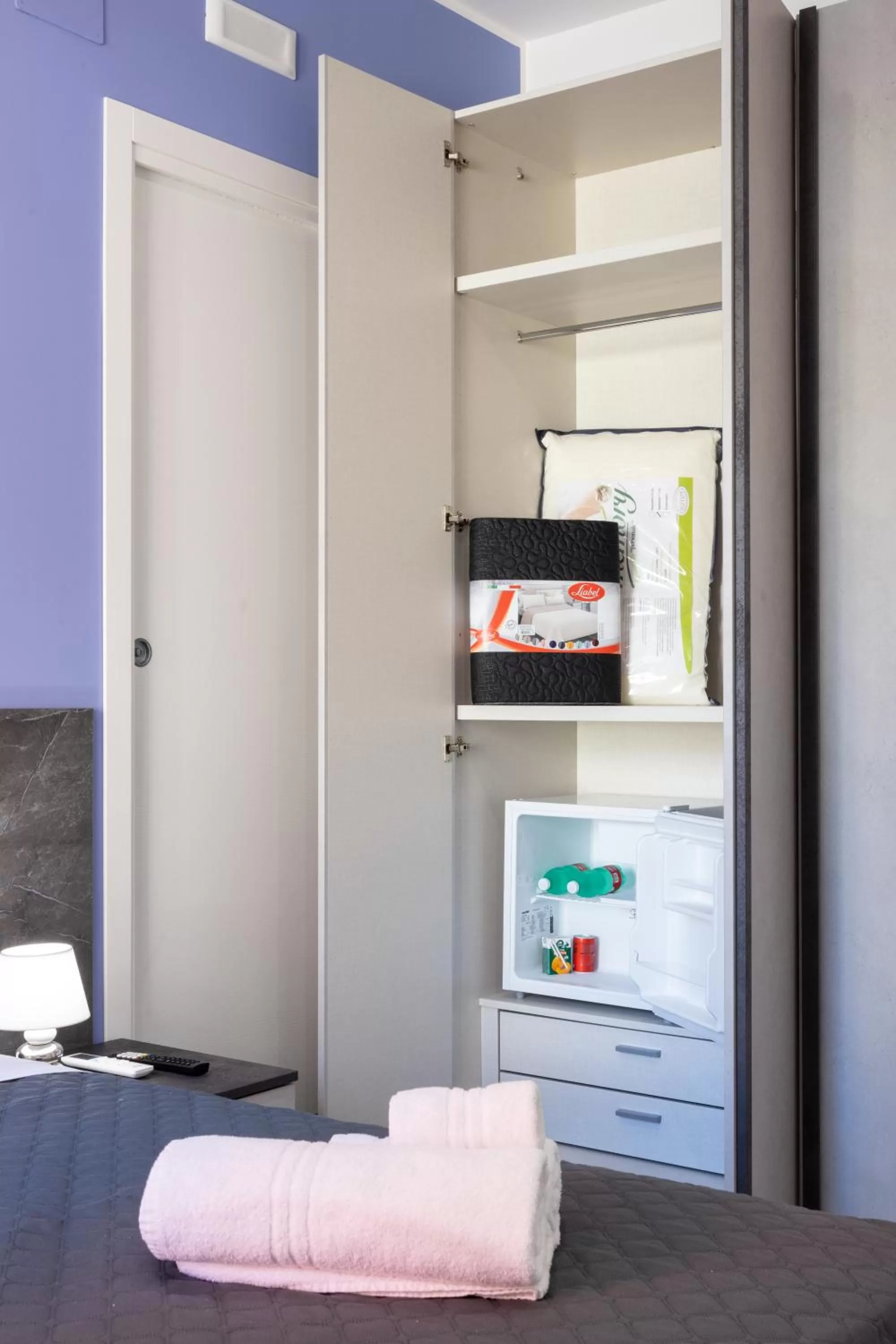 Bathroom in Partenope Guest House