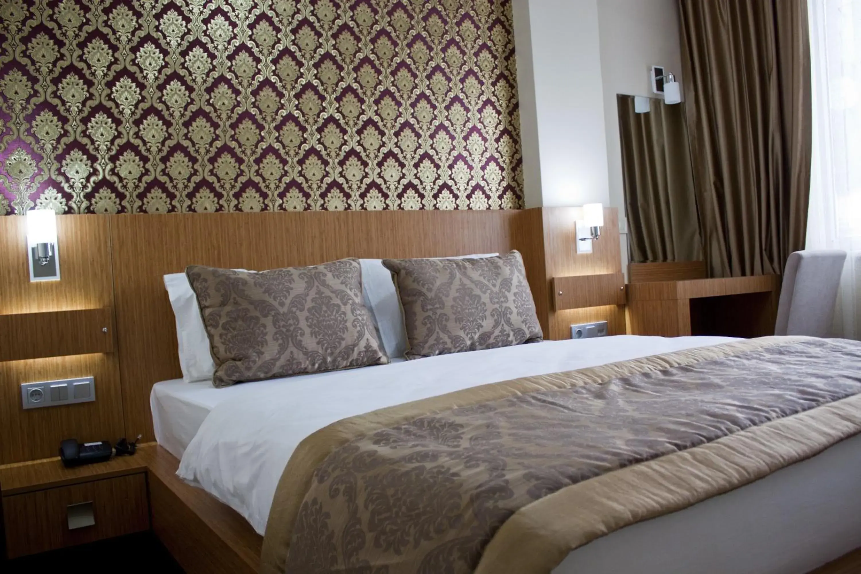 Standard Triple Room in Istanbul Central Hotel Standard Triple Room in Istanbul Central Hotel