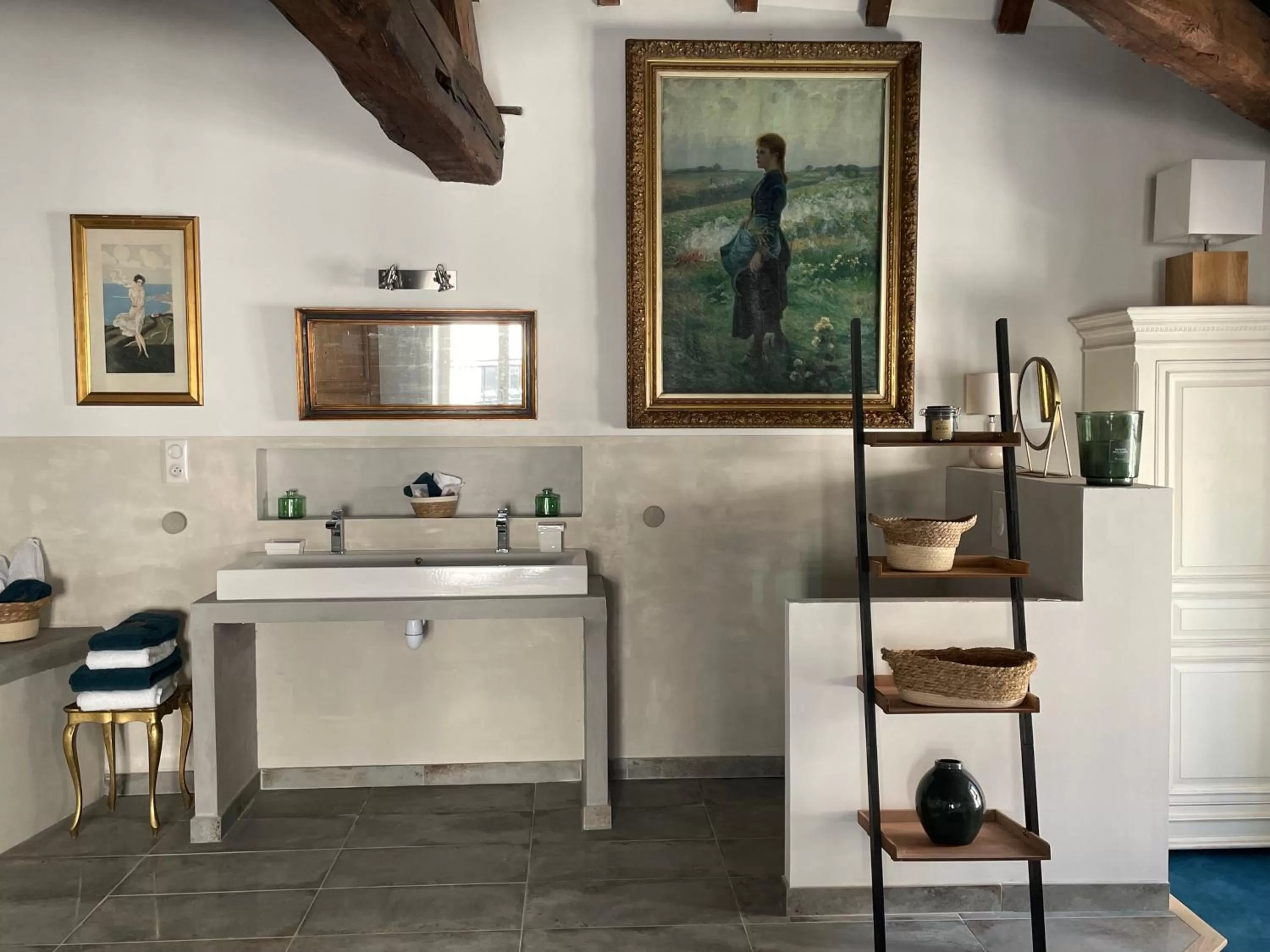 Bathroom in L'Orangerie