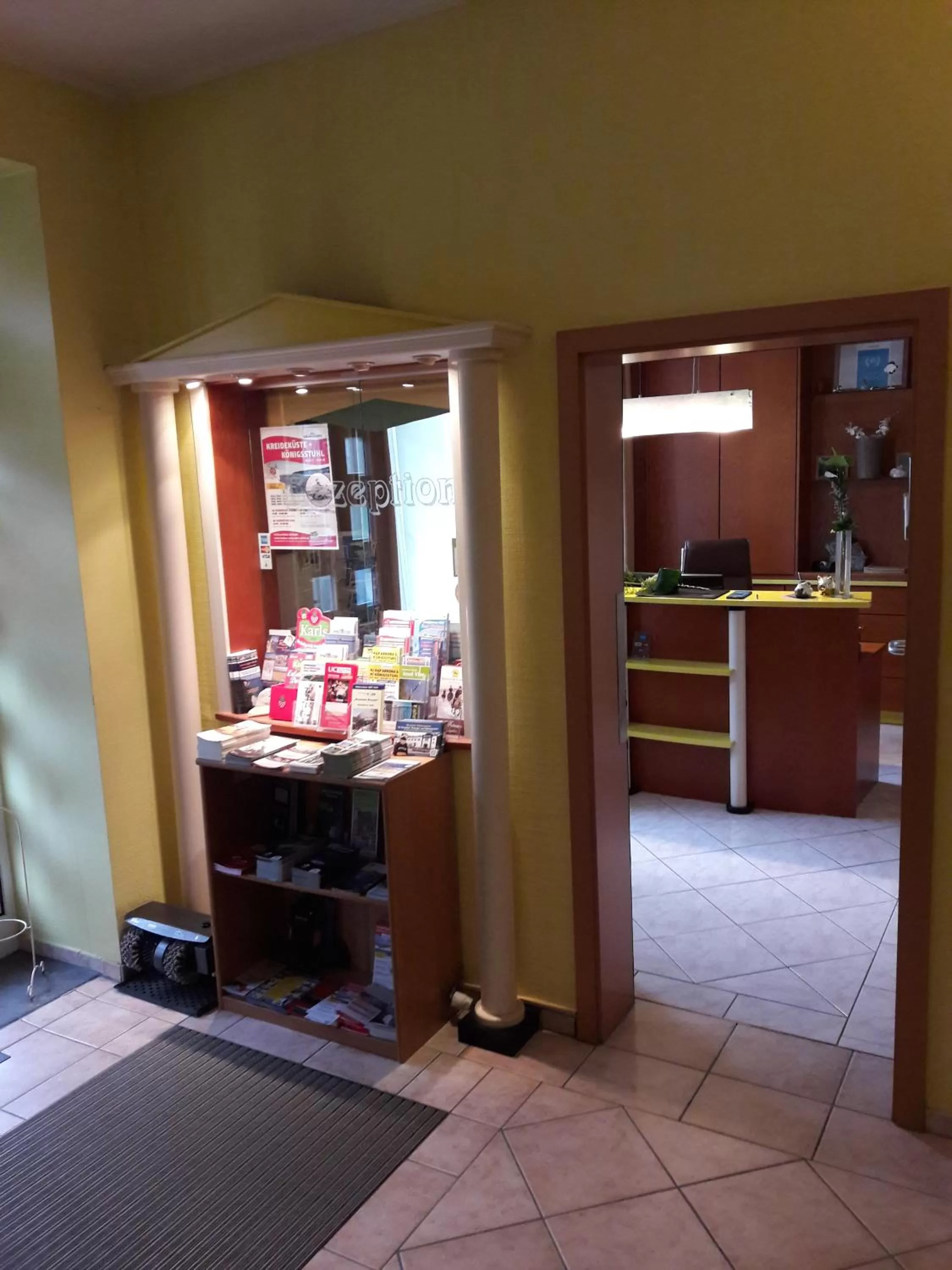 Decorative detail in Parkhotel del Mar