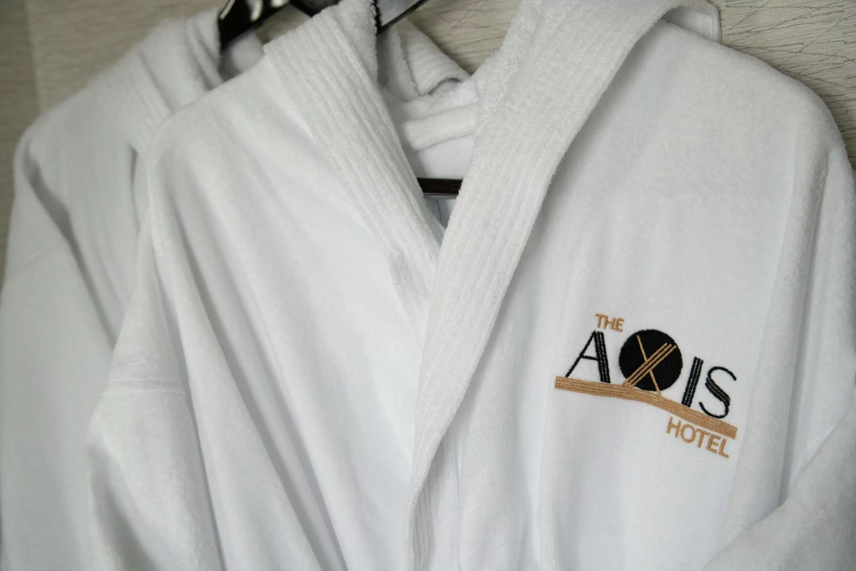 Bathroom in The Axis Moline Hotel, Tapestry Collection By Hilton