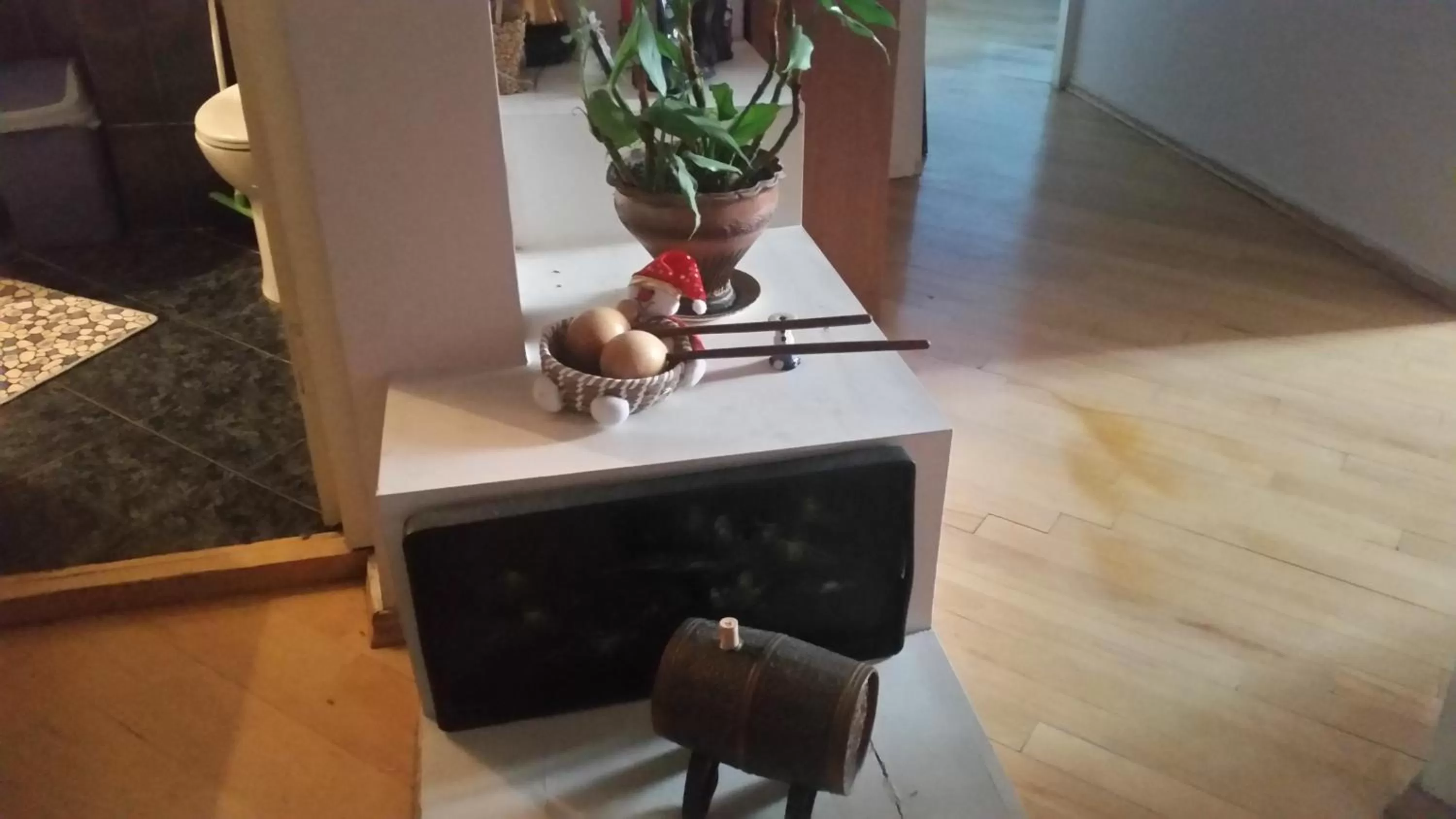 Decorative detail in Hotel MMG