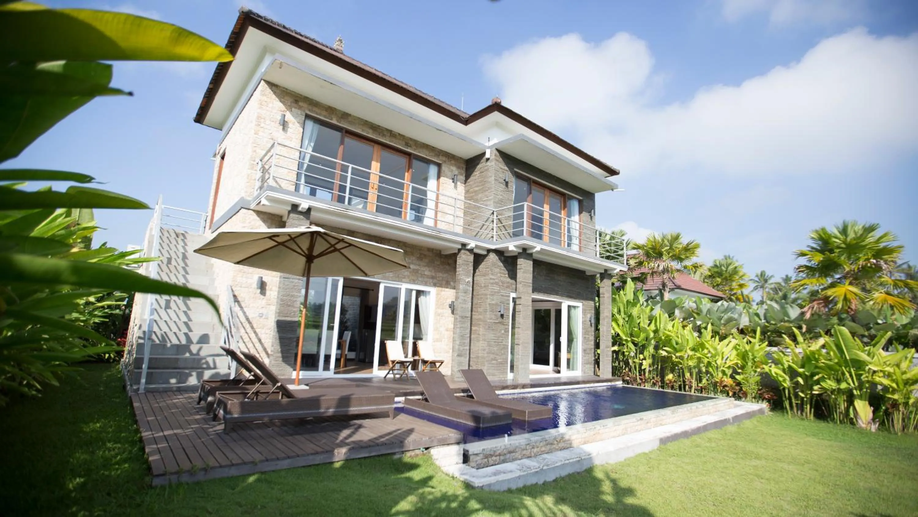 Property building in The Samara Villas & Restaurant