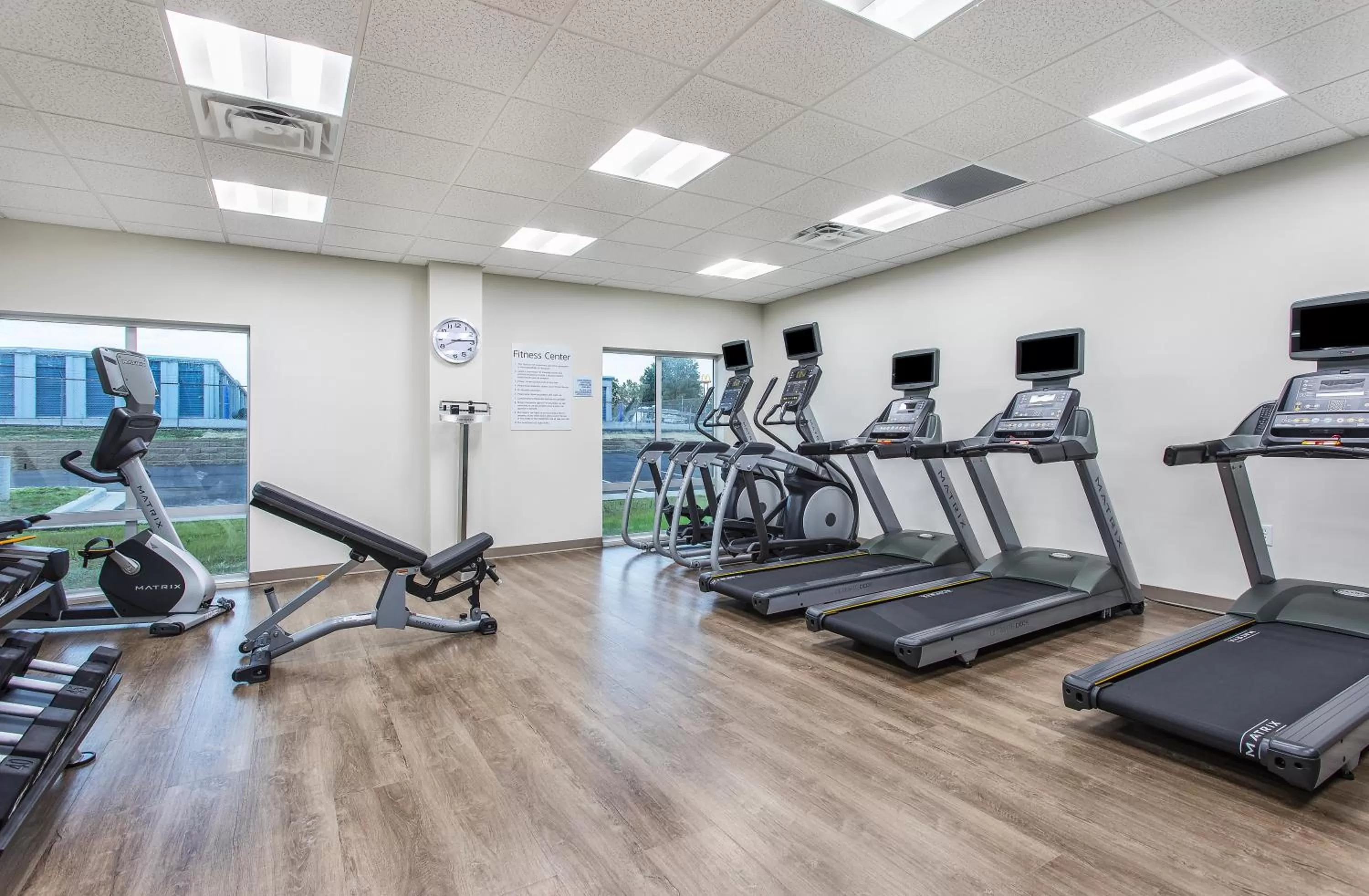 Fitness centre/facilities in Holiday Inn Express & Suites - La Grange by IHG